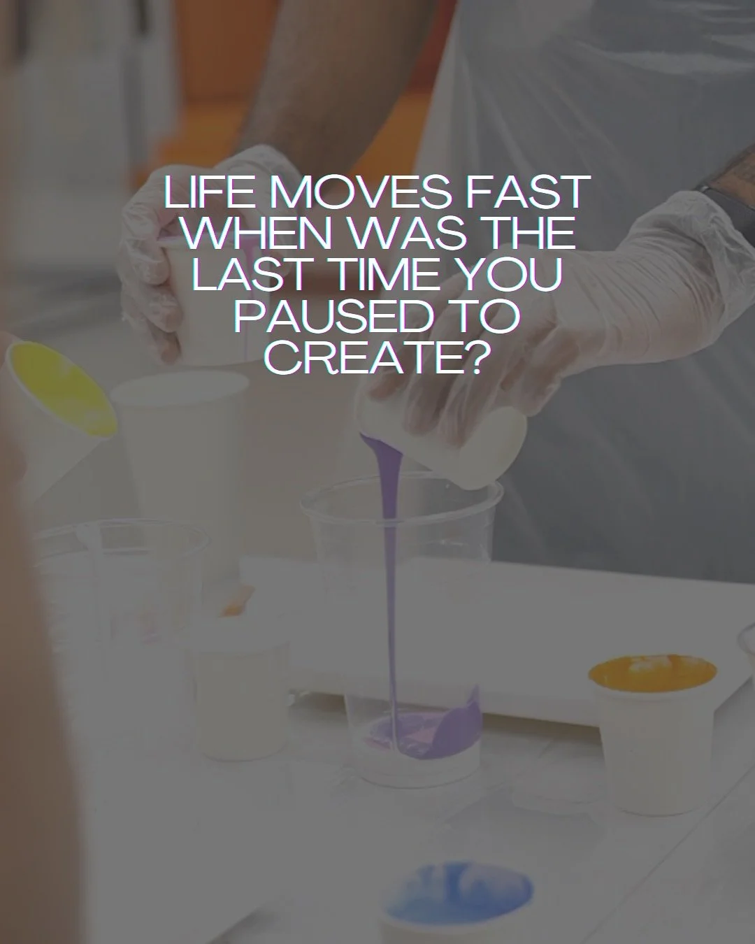 Join me on Friday, November 7th for Reflect & Pour, a guided journaling + acrylic pour workshop at Tania’s Teahouse in Dubai Hills Estate.
It’s an evening to slow down, express yourself, and reconnect, surrounded by creativity and co