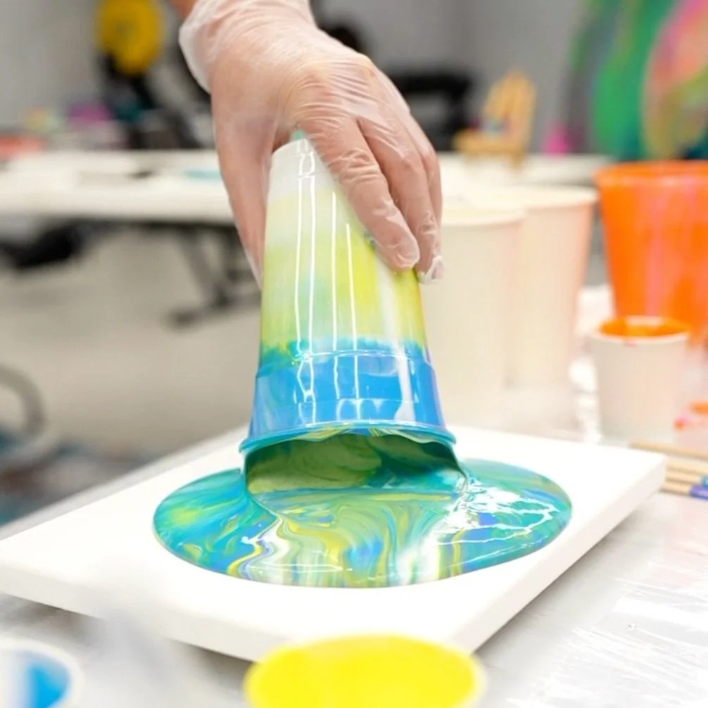 paint%2Bpuddle%2Bat%2Bacrylic%2Bpour%2Bworkshop%2Bin%2Bdubai%2B.jpg