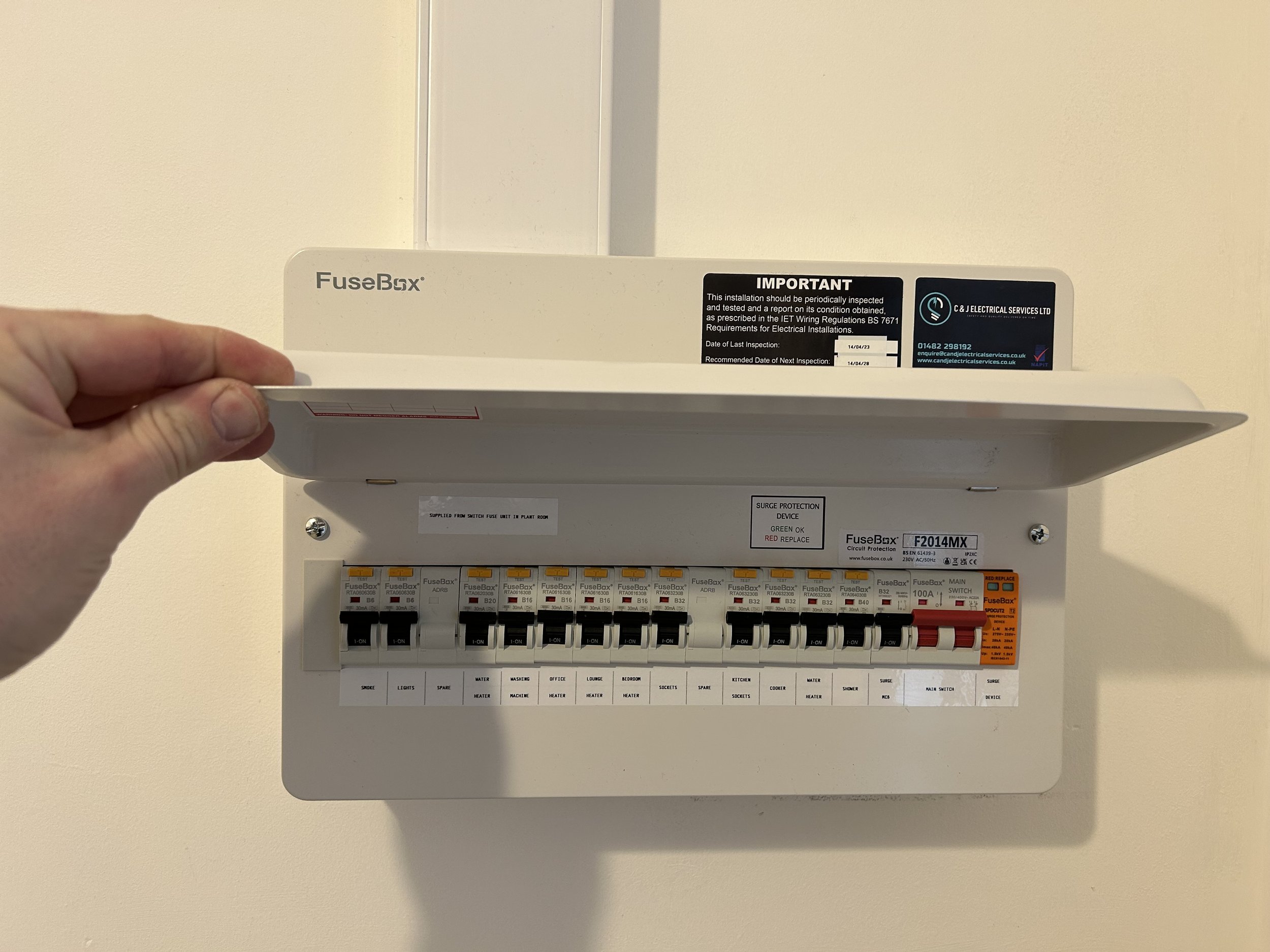 Upgrading your Consumer Unit: Why its best to fit RCBOs over RCDs?