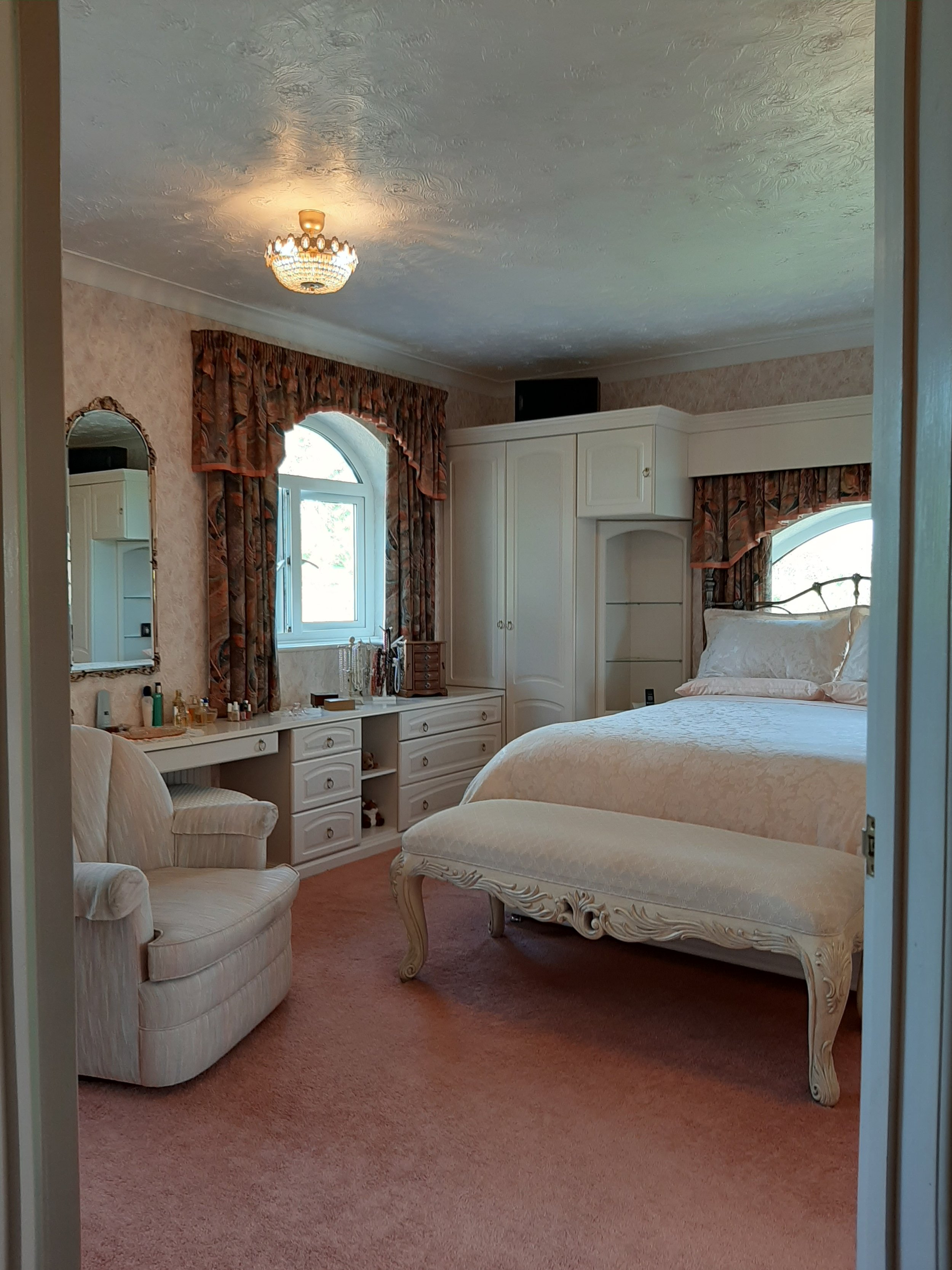 79. Bedroom 1 - Master.jpg