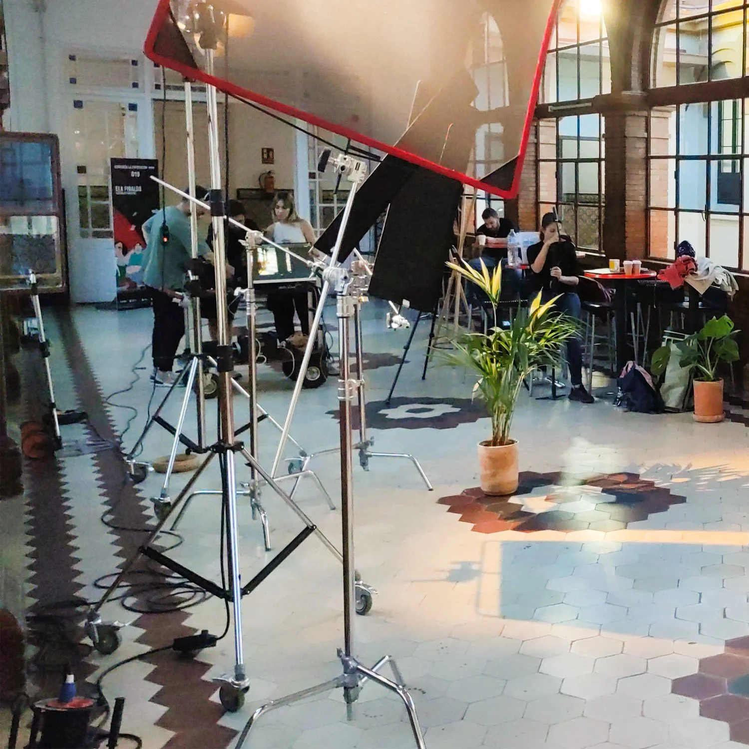  Trabajo durante una sesión de fotografía 