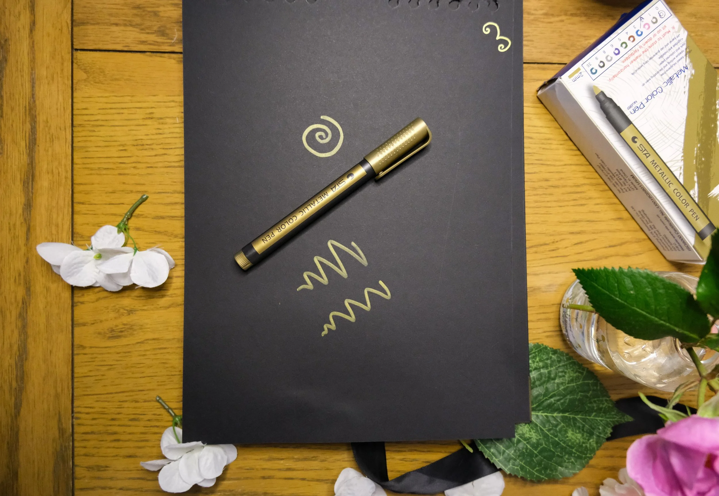 Pen 2.jpg