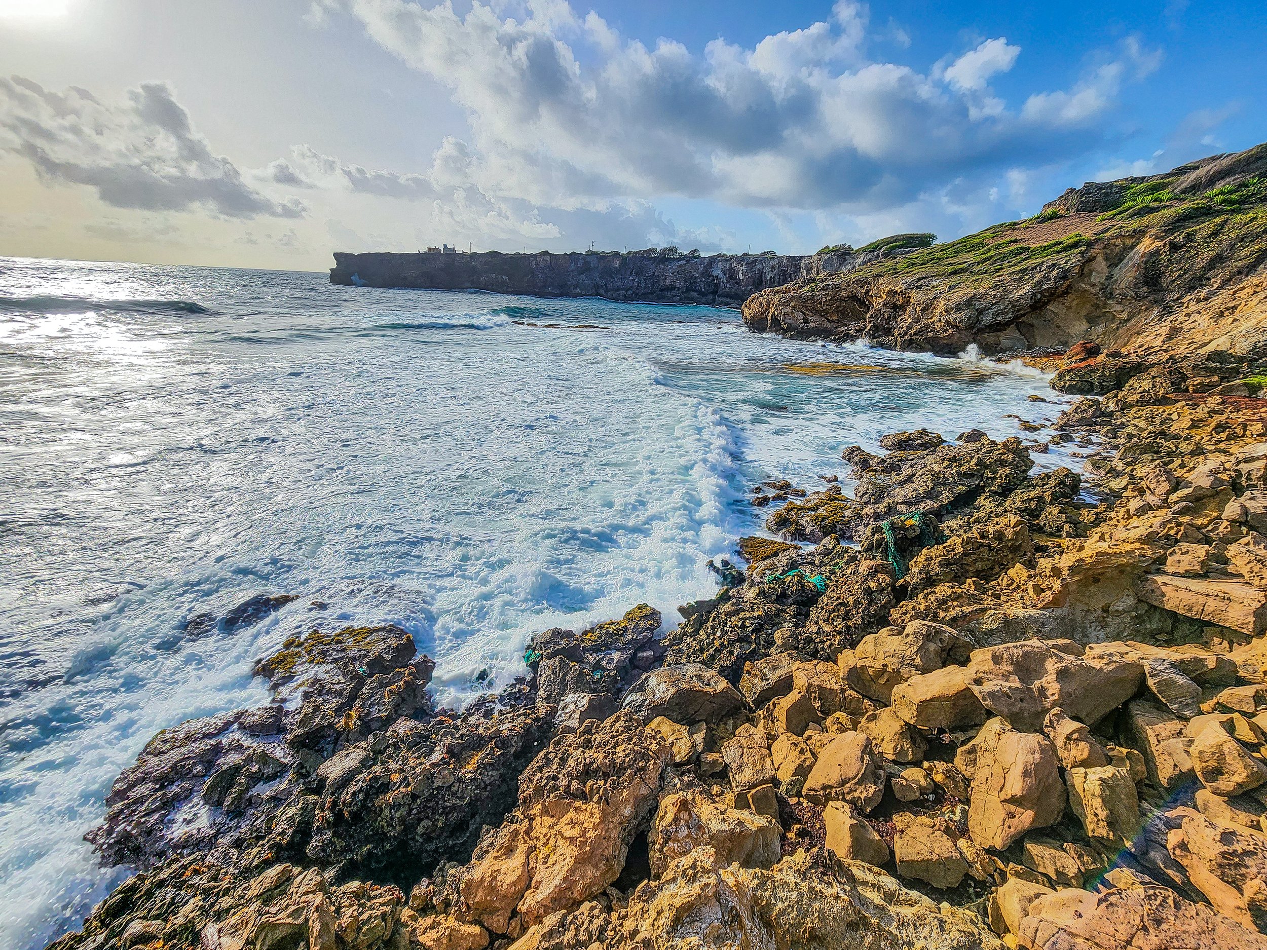 Ragged Point Circuit - cliff bottom .jpg