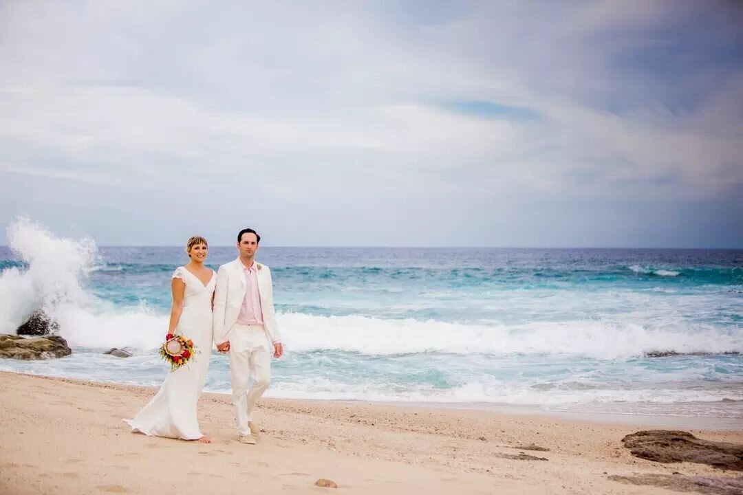 ​&quot;​Love one another, but make not a bond of love:
Let it rather be a moving sea between the shores of your souls.&quot;
​-Kahil Gibran
.
.
​​Venue: @esperanzaauberge
​​Photo: @beautifuldayweddingphoto
