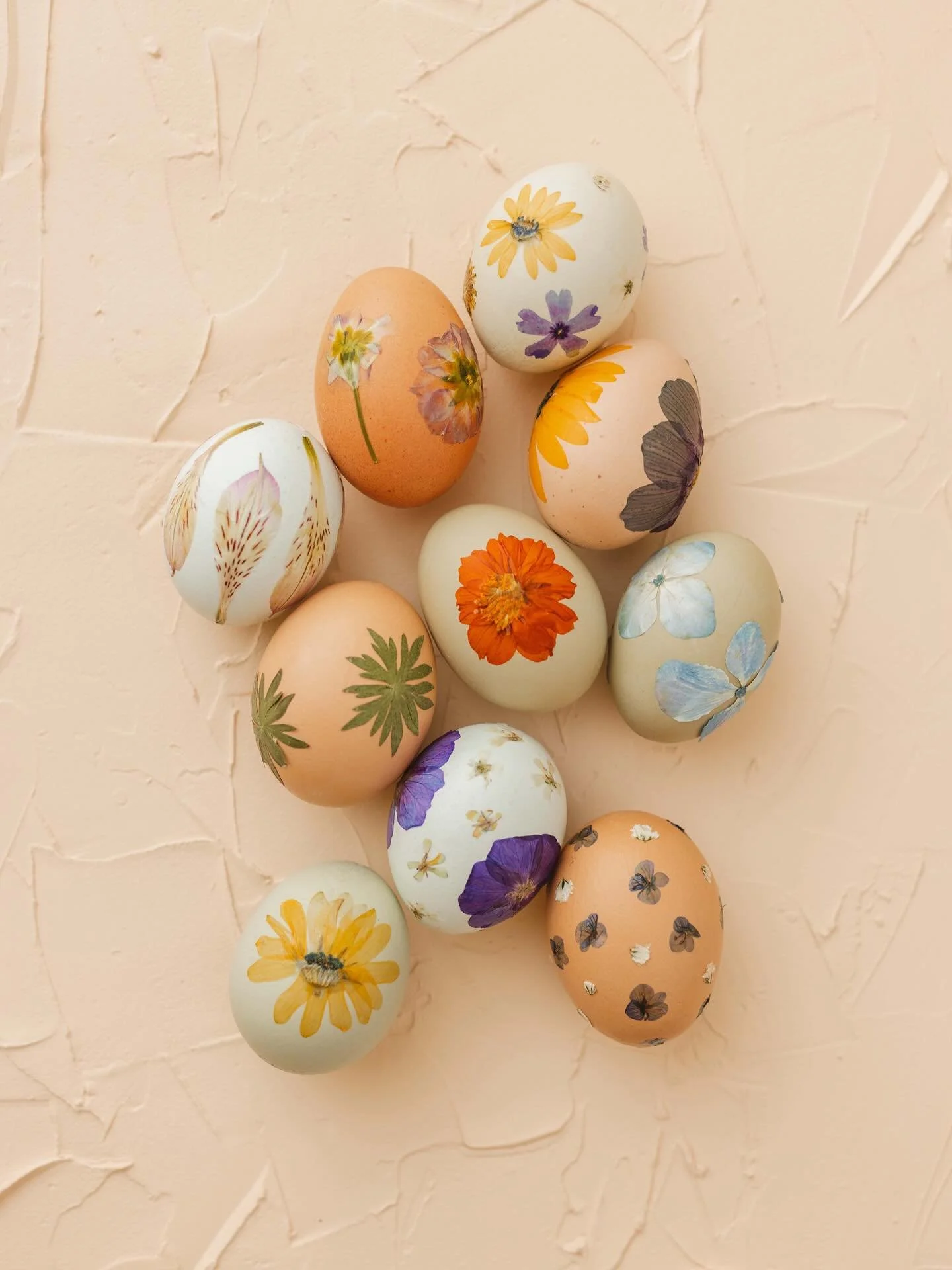 I&rsquo;m a few days behind releasing my spring mini dates because apparently our home signed up for double ear infection round two with a side of rash 😵 (not contagious, thank goodness)

But until then, another round of Wallpaper Wednesday is up in