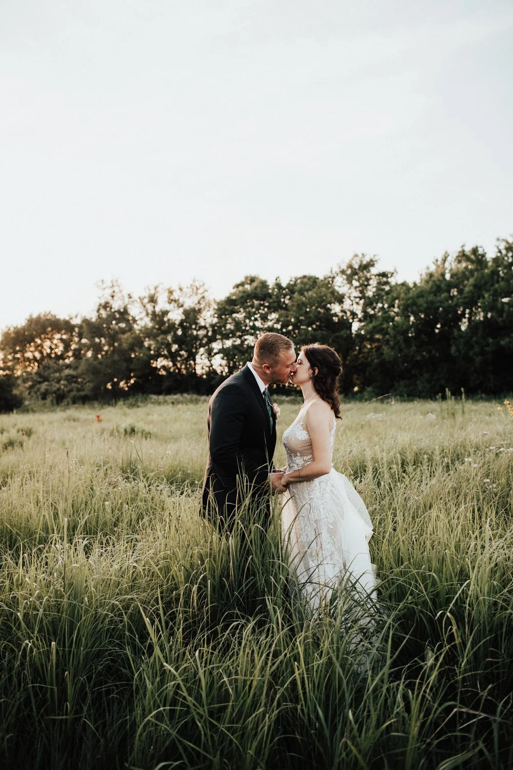 Gretchen + Kevin | Byron Colby Barn Wedding | Chicago Wedding Photographer