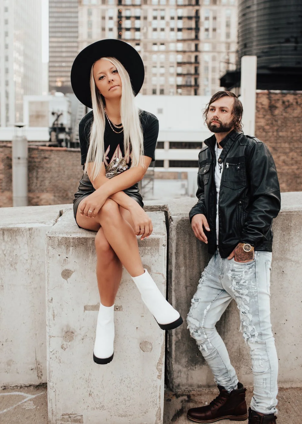 Alyssa + Derek | Sunrise in the City | Chicago Couples Photographer