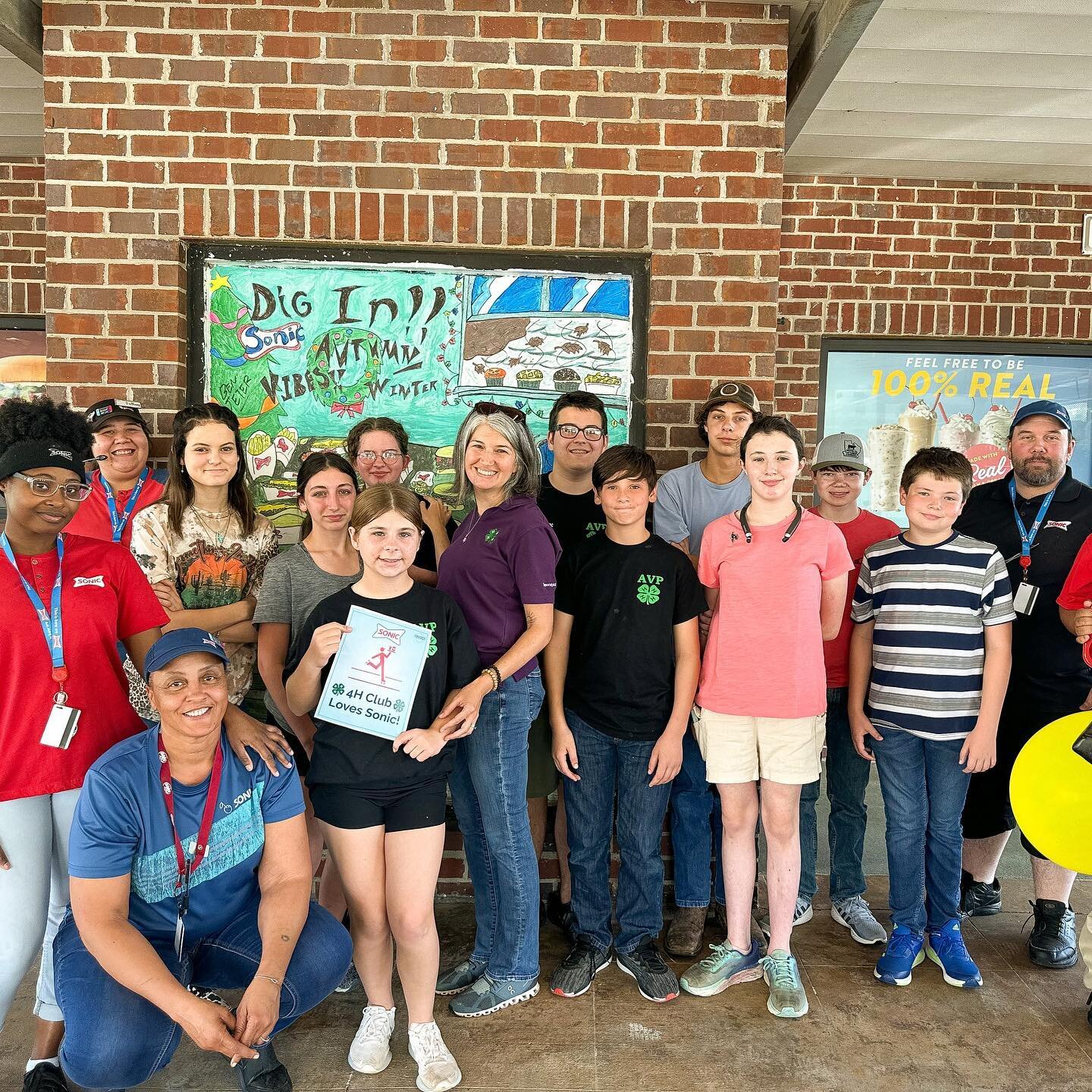 Thanks to our friends in the Avoyelles Parish 4-H club for carhopping! 🍔

15% of sales from the evening went back to 4-H🍀

Interested in hosting an event with us? Click the contact us link on our webpage!📲

#sonic #sonicdrivein #drivein #flavoredo
