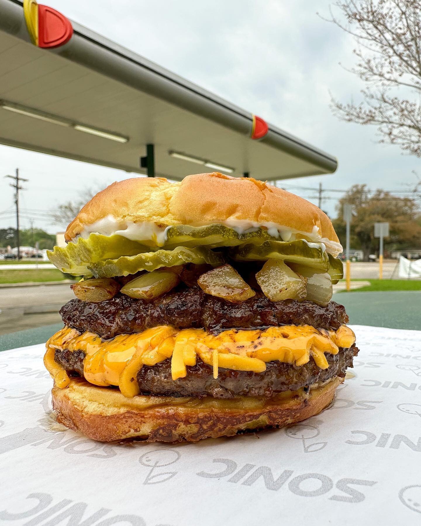 NEW! The SuperSONIC Double Stack Cheeseburger has hit the menu! 🍔

It has melty cheddar cheese and cheddar cheese sauce all in between two juicy patties. 

Let us know what you think of it in the comments📲

#sonic #sonicdrivein #drivein #flavoredop