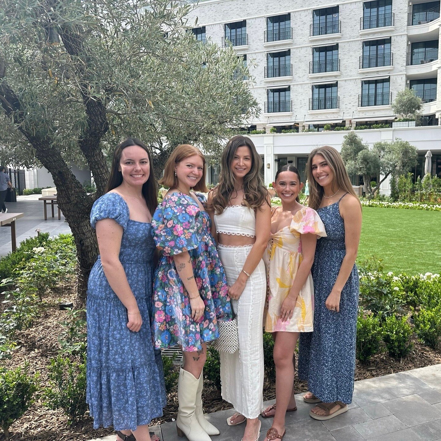 it's national @bbooks day (her bday 🪩) &amp; we got to shower the future mrs. with allll the love and celebration before her big day next week!! 🥹💍 swipe for a peek at our morning at @theglobalambassadorhotel's Le &Acirc;me.