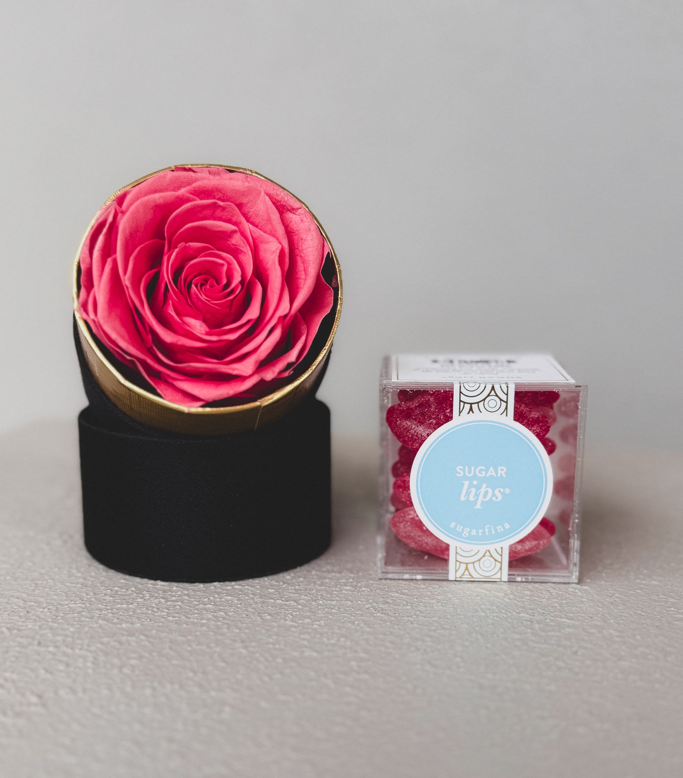 Single preserved rose + Sugarfina candy cube