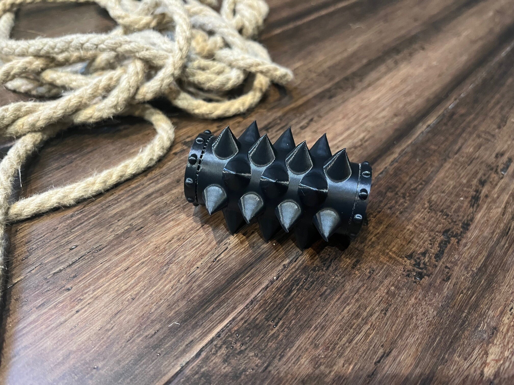 https://i.etsystatic.com/12590997/r/il/503d46/5474795701/il_fullxfull.5474795701_hy9c.jpg