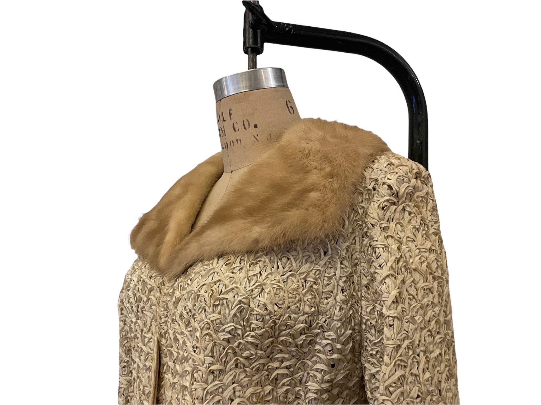 https://i.etsystatic.com/7657187/r/il/cf4947/3630256457/il_fullxfull.3630256457_g6eg.jpg
