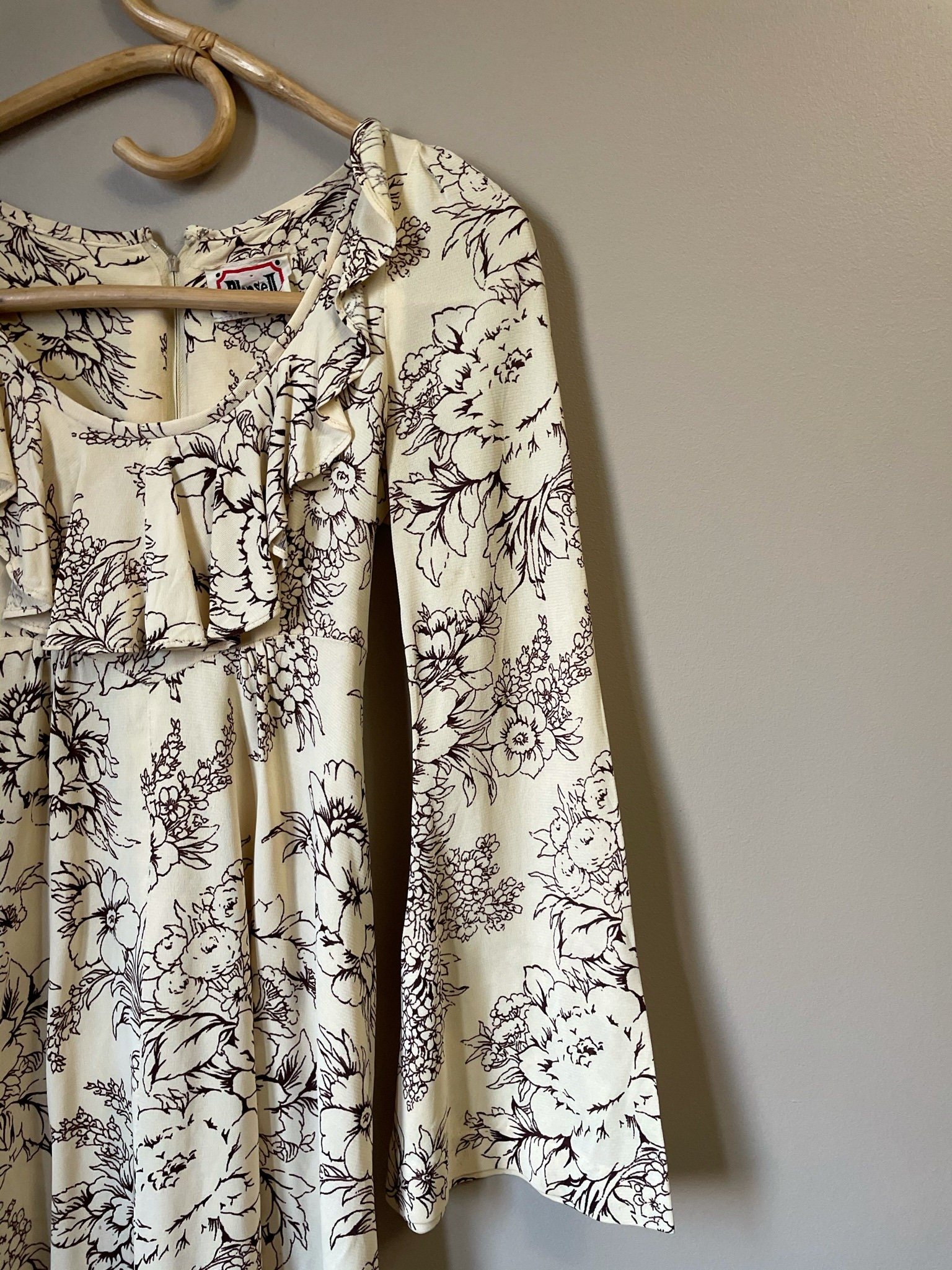 https://i.etsystatic.com/7657187/r/il/4d4c5f/3226287062/il_fullxfull.3226287062_bzo3.jpg