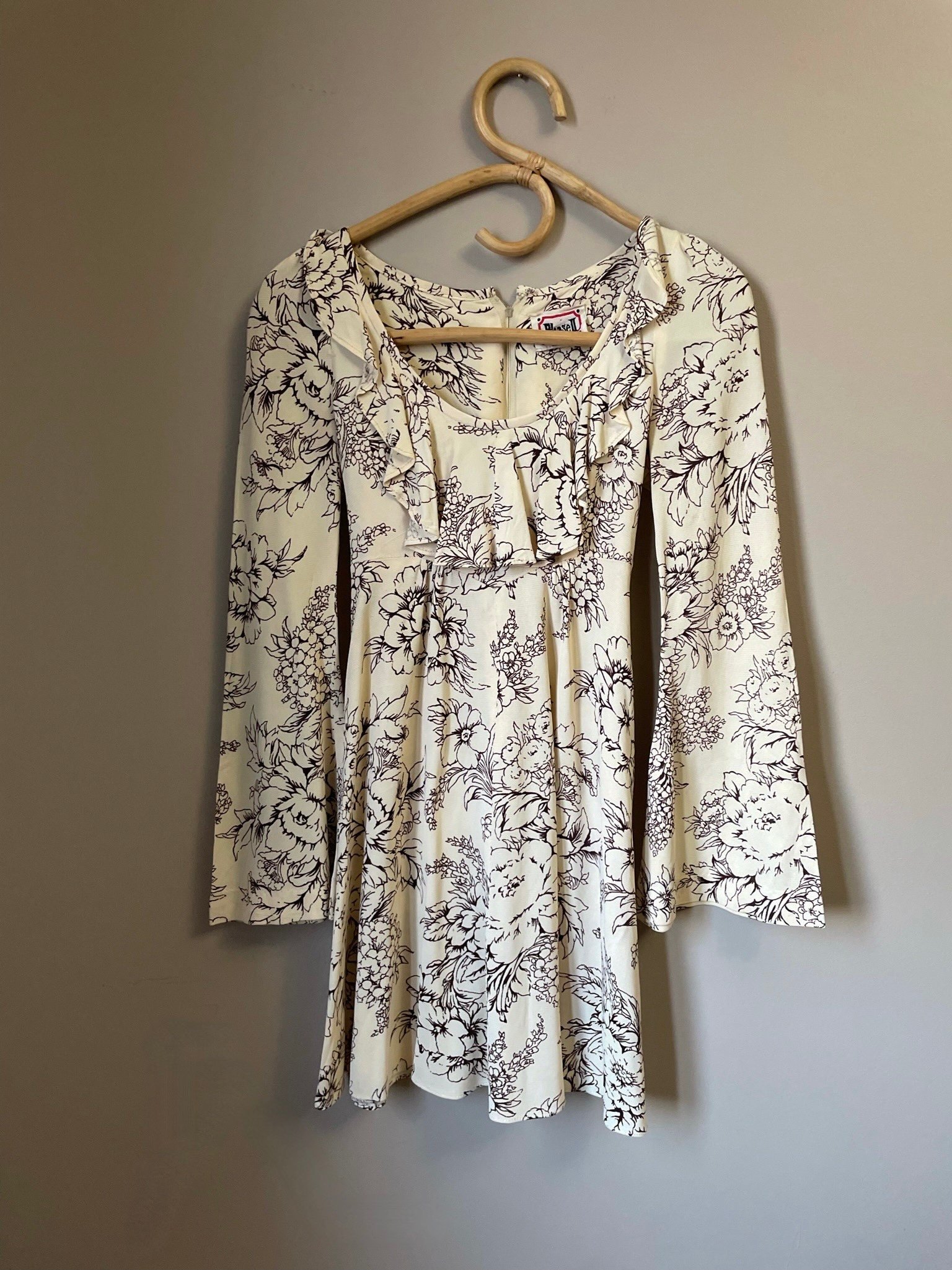 https://i.etsystatic.com/7657187/r/il/2037bd/3226286996/il_fullxfull.3226286996_bimm.jpg