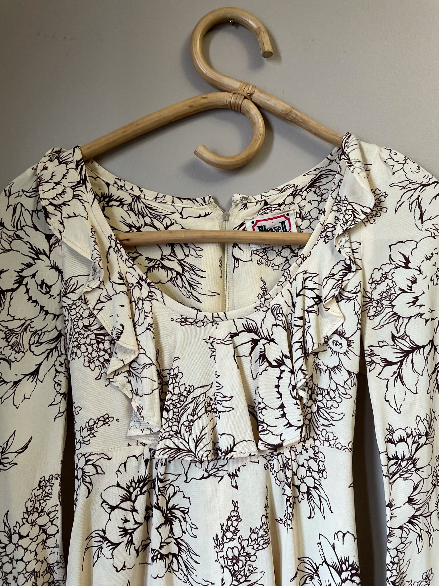 https://i.etsystatic.com/7657187/r/il/d8d698/3226287408/il_fullxfull.3226287408_3ig9.jpg