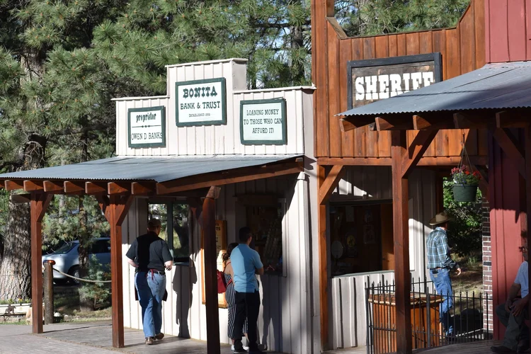 San antonio store offers fudge flavors from biscochito to watermelon Store — Flying J Ranch Ruidoso