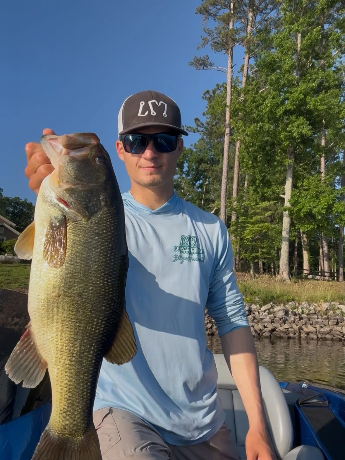 Been spending a lot of time on Murray these past few weeks. Getting ready to go down to Clark&rsquo;s hill for my last regular season BFL of the year! Been trying some new things and I&rsquo;ve been putting that @bubbablade scale to work!

#lakemurra
