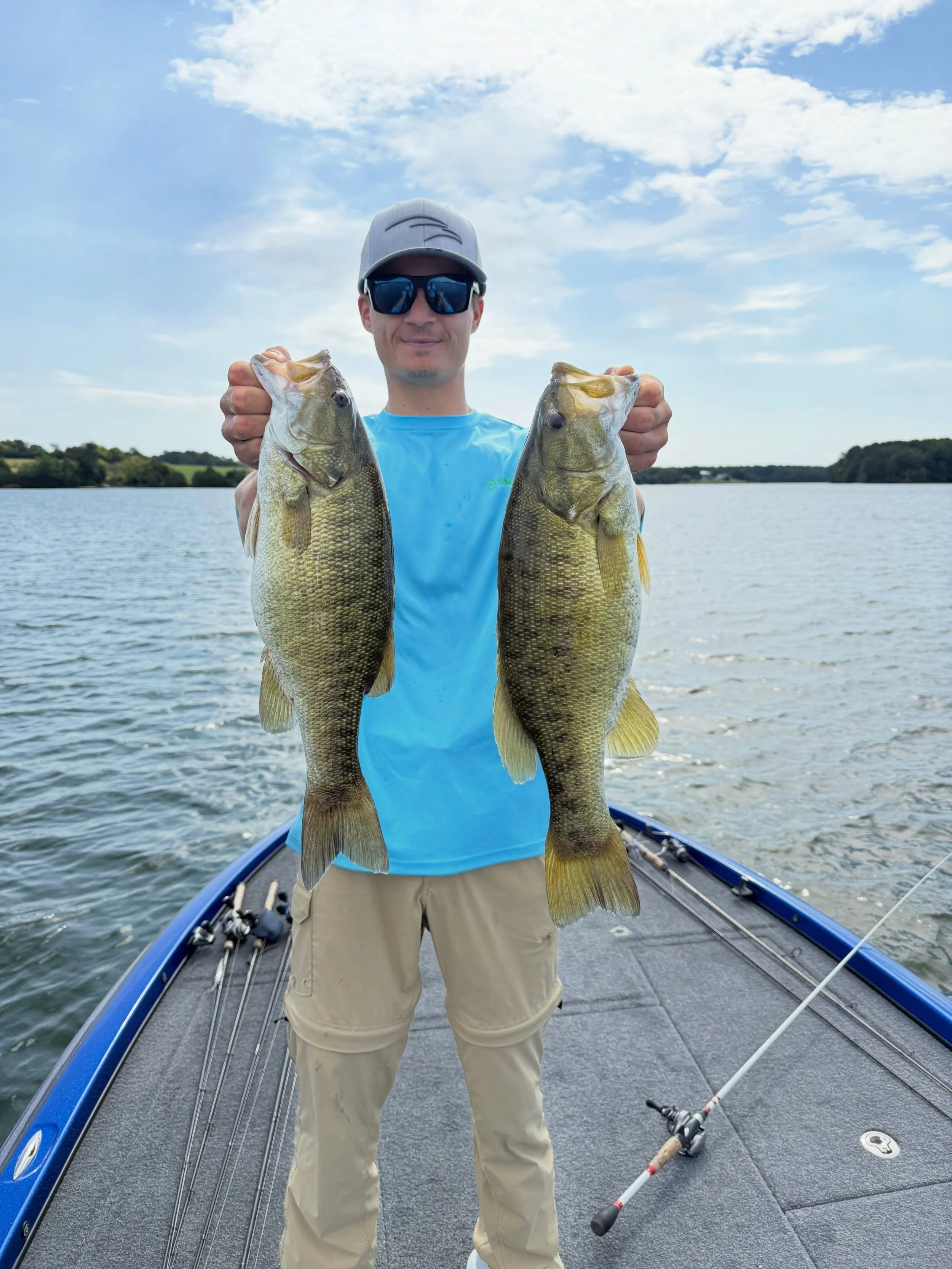 Love some small jaws!

#loganmillsfishing #smallmouthbassfishing #bassfishing #smallmouthbass #fishing🐟