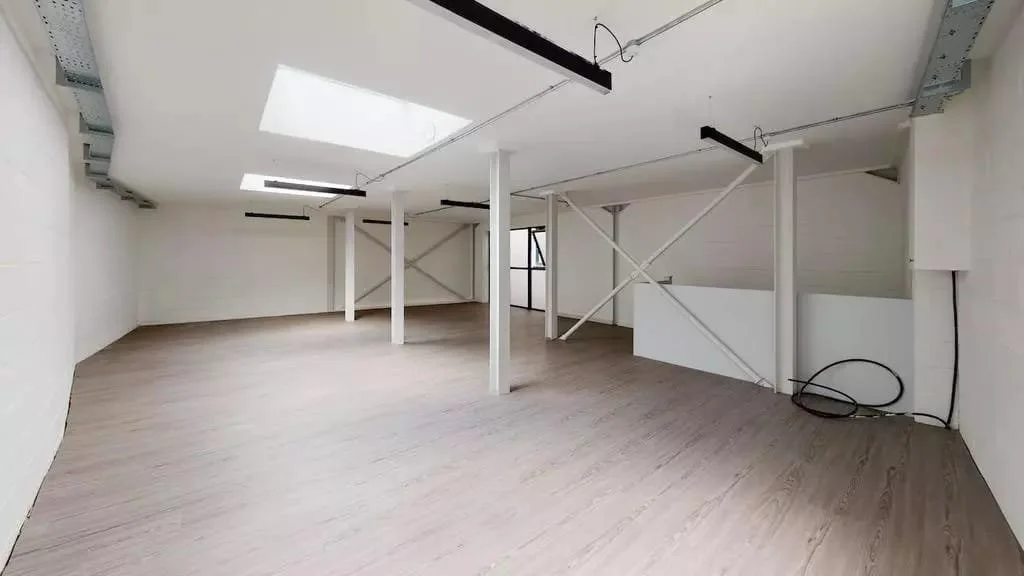 WhatsApp Image 2025-12-05 at 08.31.14 (3).jpeg