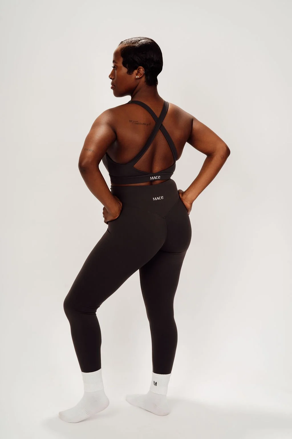 DSC07459_2048px-retouched.jpg