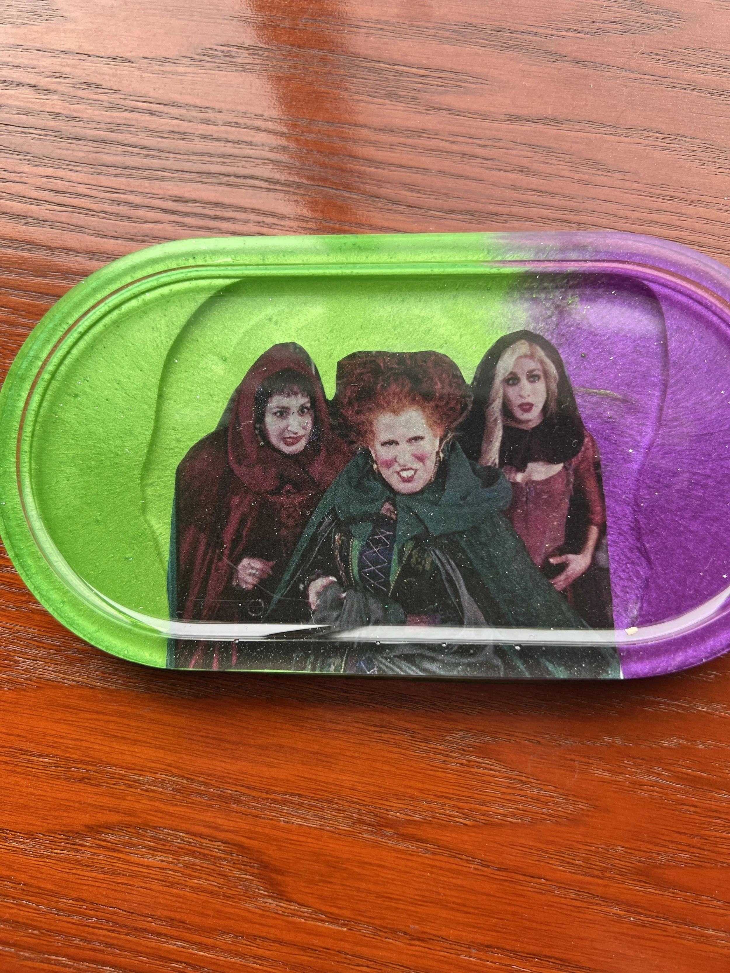 Hocus Pocus resin tray