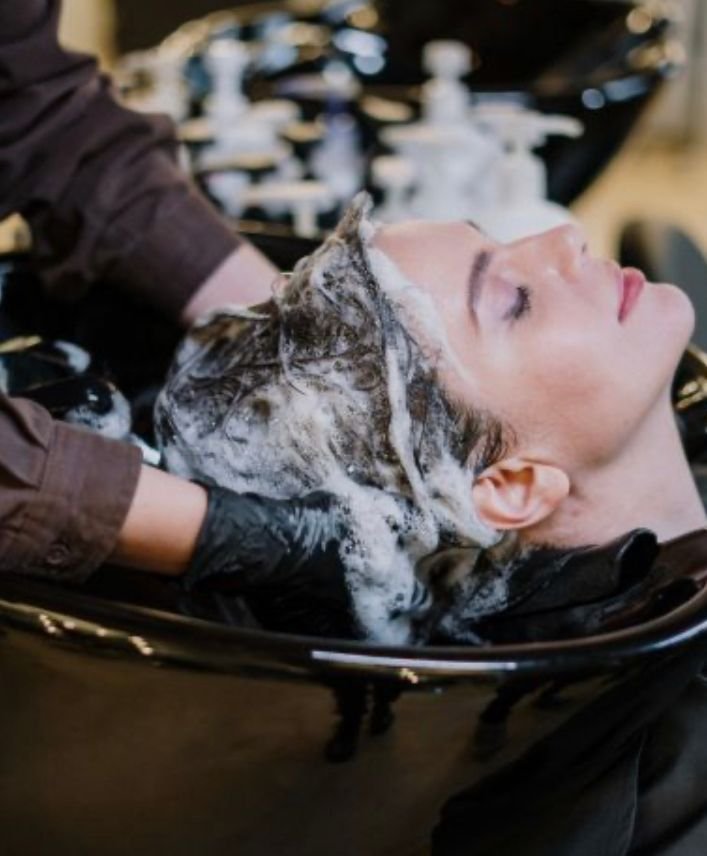 Have a break that you deserve!

Take a break from the stress of daily life and treat yourself to some well- deserved self-care this month at the salon. If you&rsquo;ve been feeling a bit run down, this is exactly what you need! Try the Scalp Detox Tr