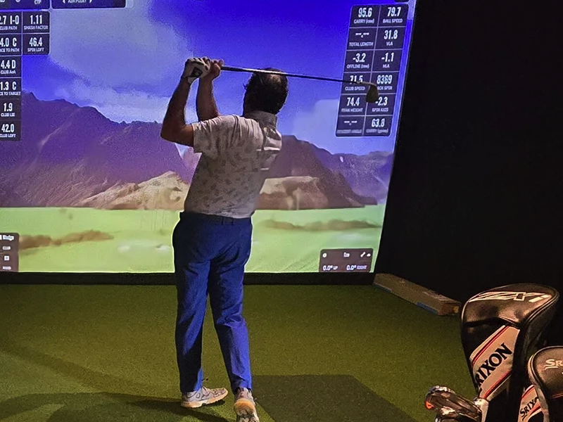 Hit Ballz golf studio