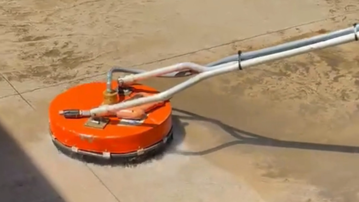 Soft Washing vs. Pressure Washing in Cincinnati, Ohio: Why the Difference Matters