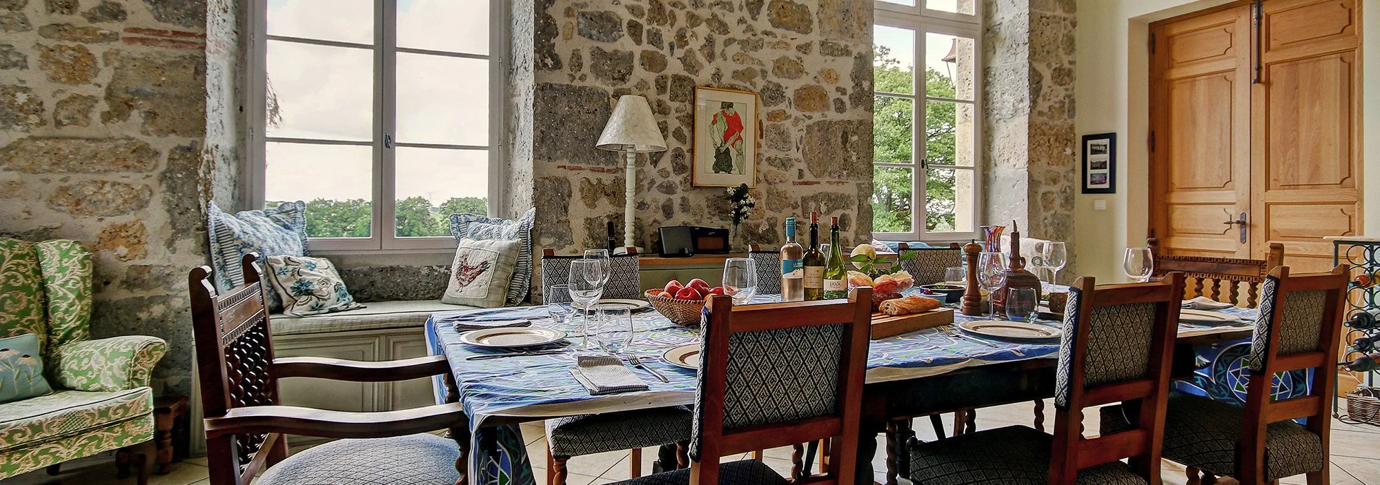 Chateau-de-Pecile-Yoga-Venue-Lot-et-Garonne-France.jpg