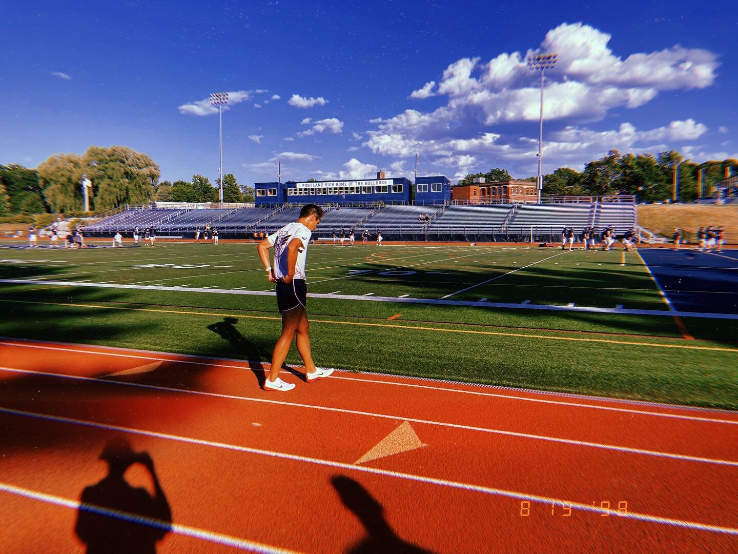 Introducing first, Aaron &ldquo;the fast guy&rdquo; Willingham ☠️ With a solo effort 1k in 2:28 to kick off our mini distance carnival on the right foot! 👏👏👏 

📸 @happyg0lucy 

#respect #runwithvalor #valortcportland #valortrackclub #portlandmain