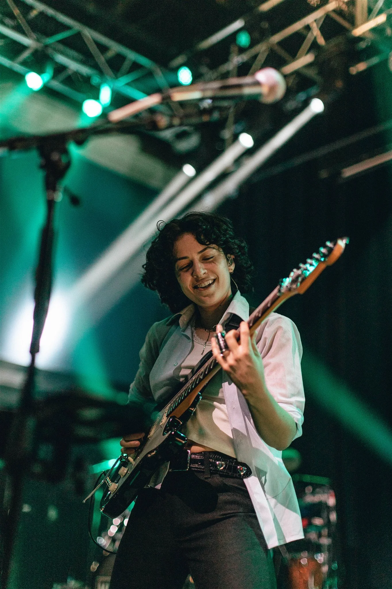 Photo & Review Indiepop band MUNA took the stage in Washington D.C