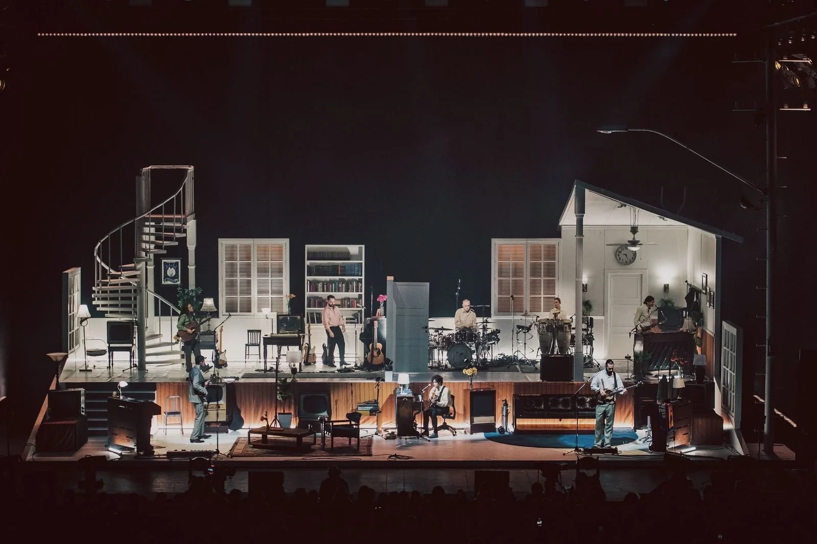 Review The 1975’s show in Grand Prairie was a genuine work of art