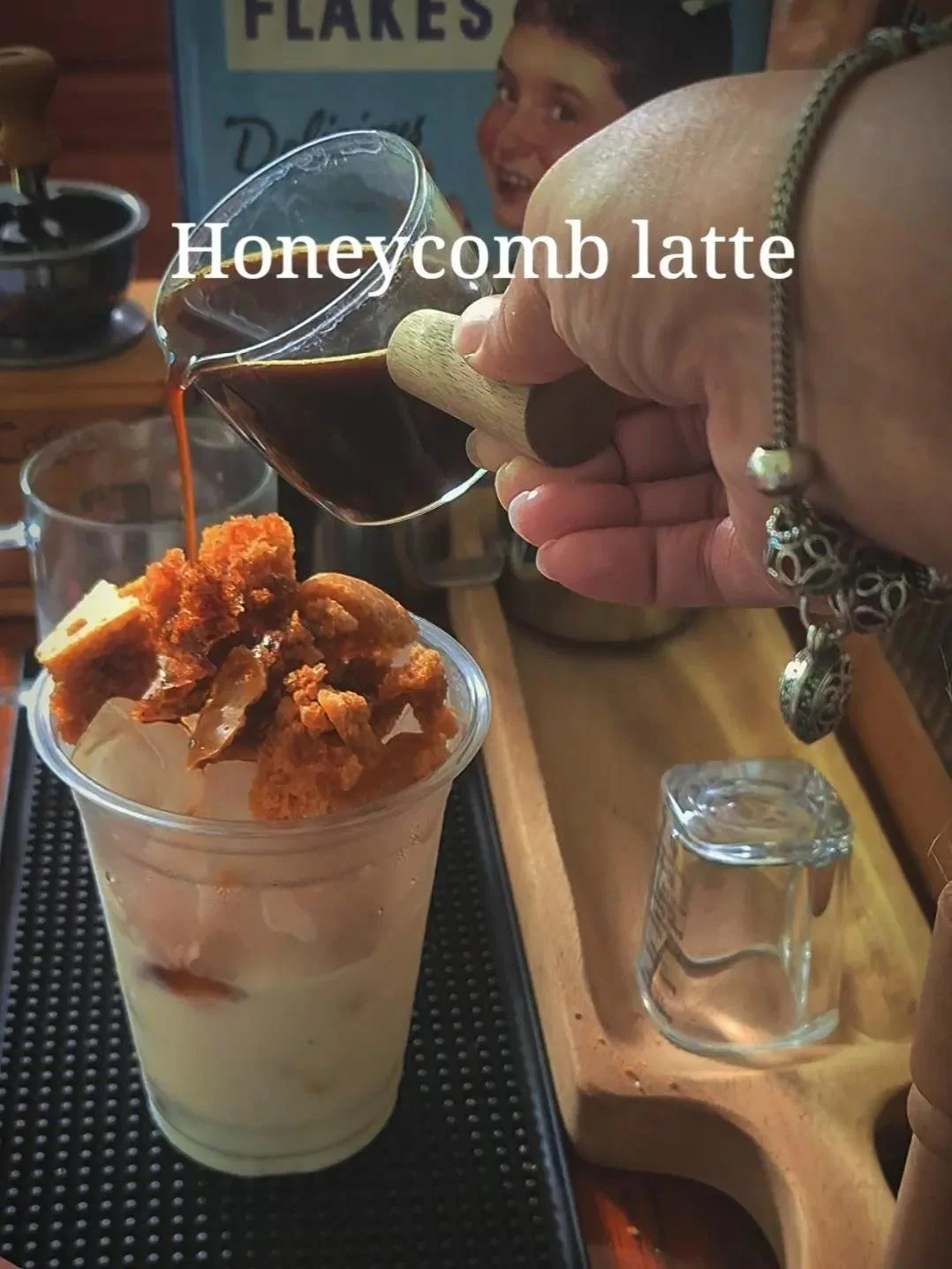Honeycomb Latte–The Well