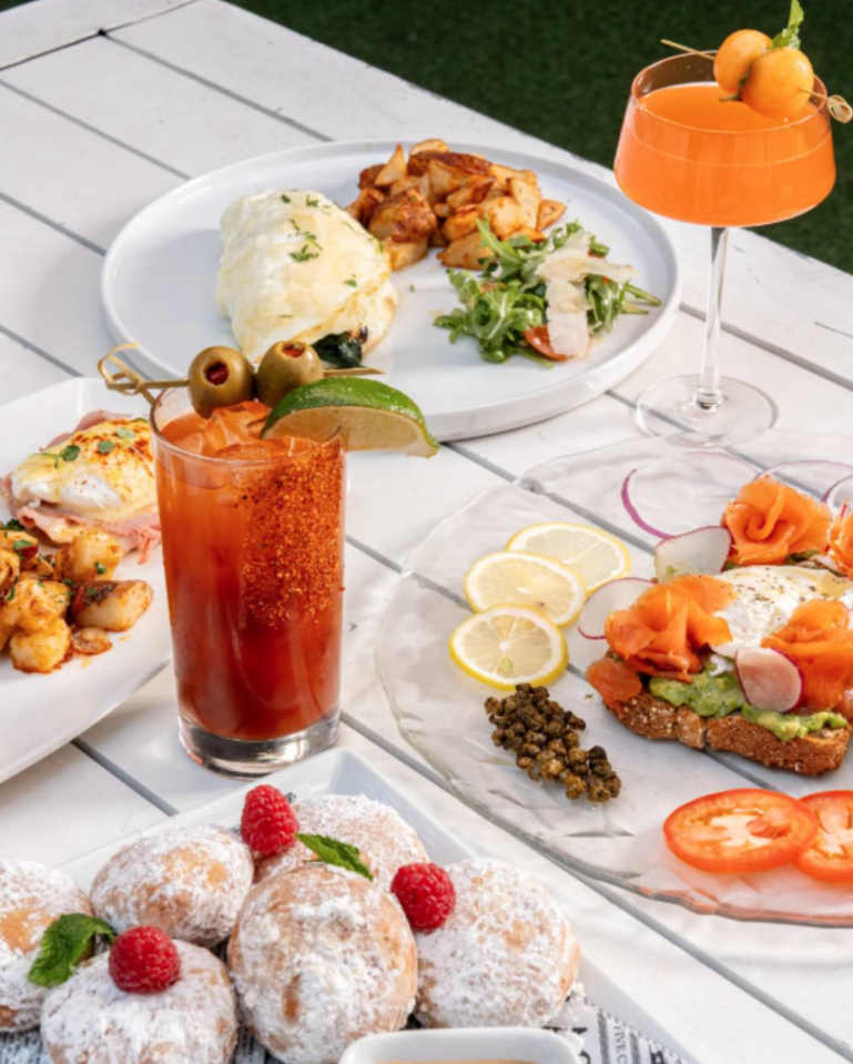 Father's Day Brunch @ Taverna