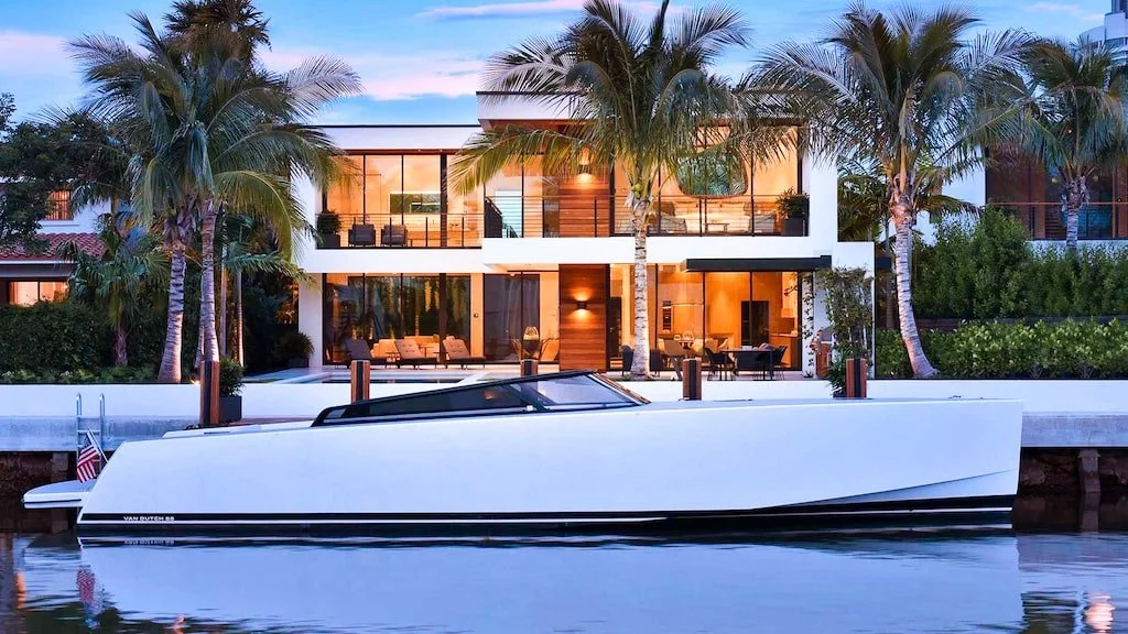 sell your yacht brokerage vandutch luxury