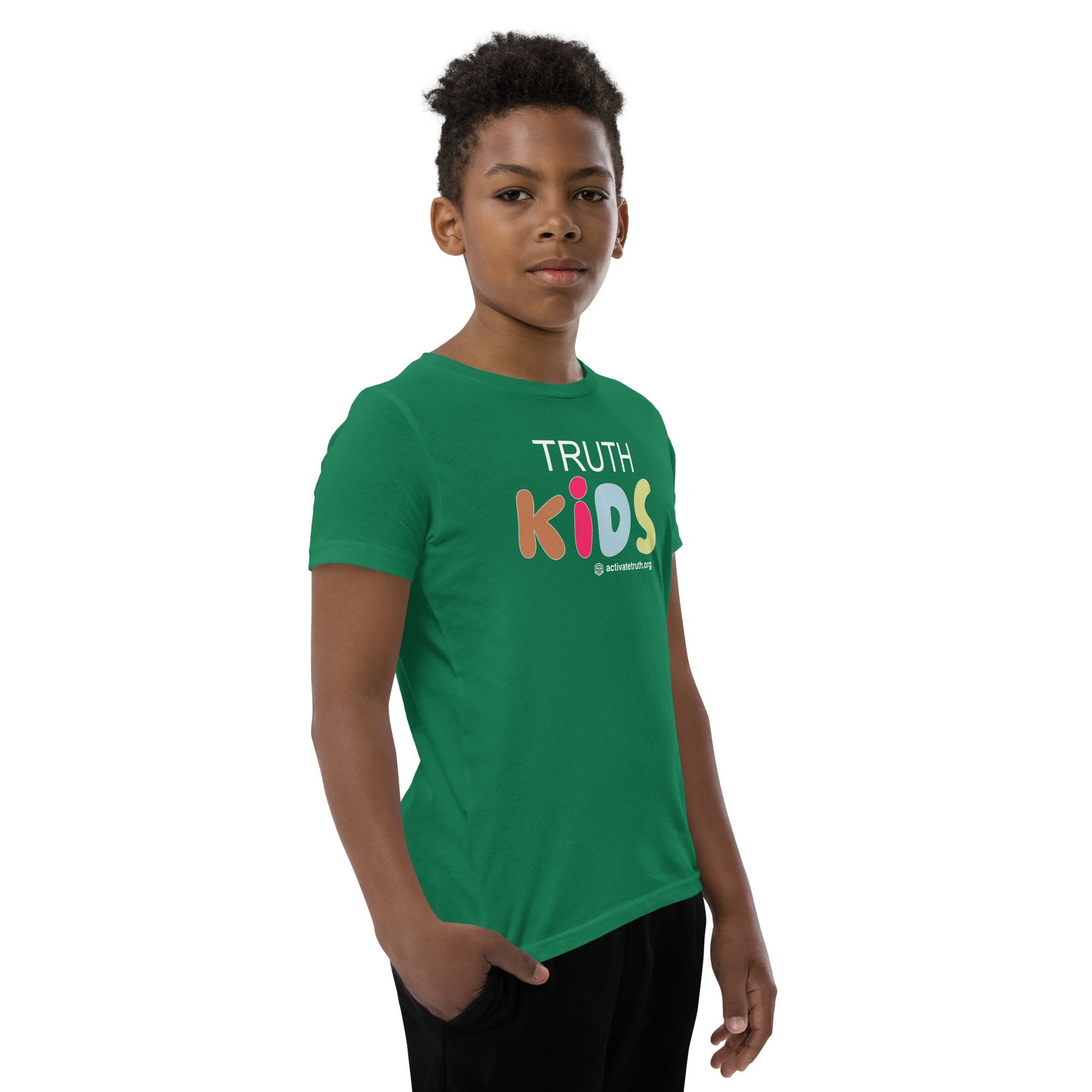 youth-staple-tee-kelly-right-front-673eb8b43802a.jpg