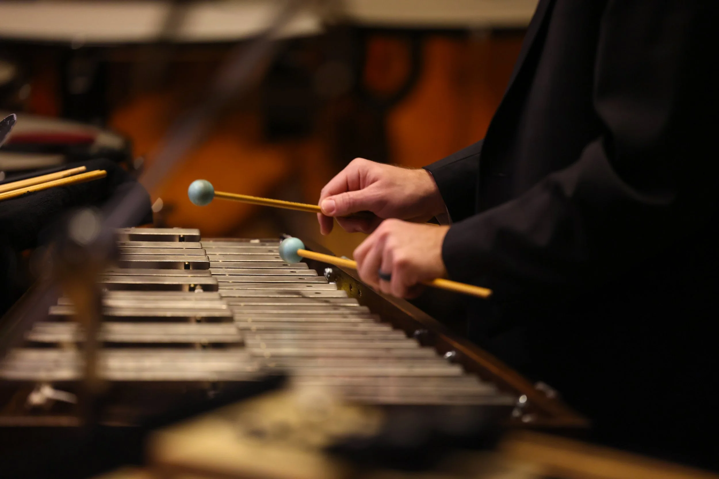 DVOŘÁK’S 7TH AND GRIEG PIANO CONCERTO