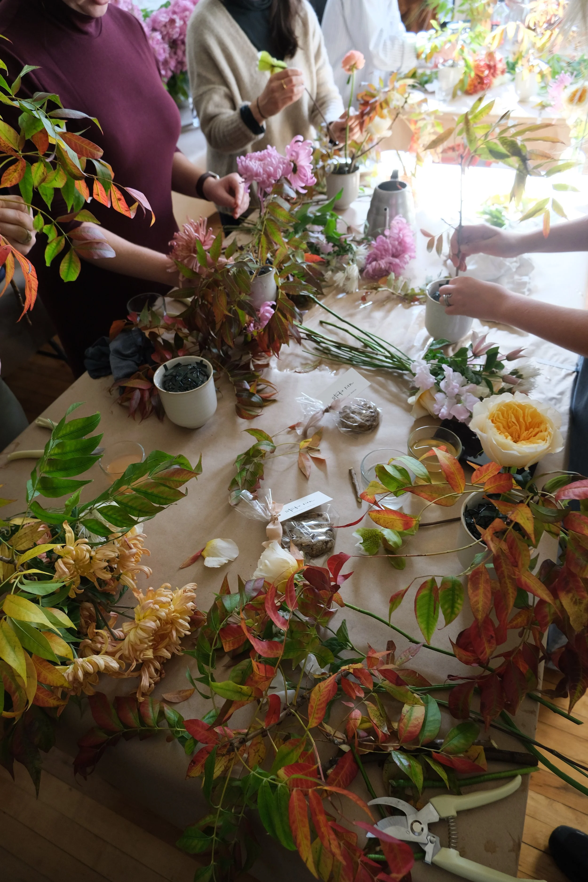 *Flower Party* on Feb 28 -- pin frog edition!