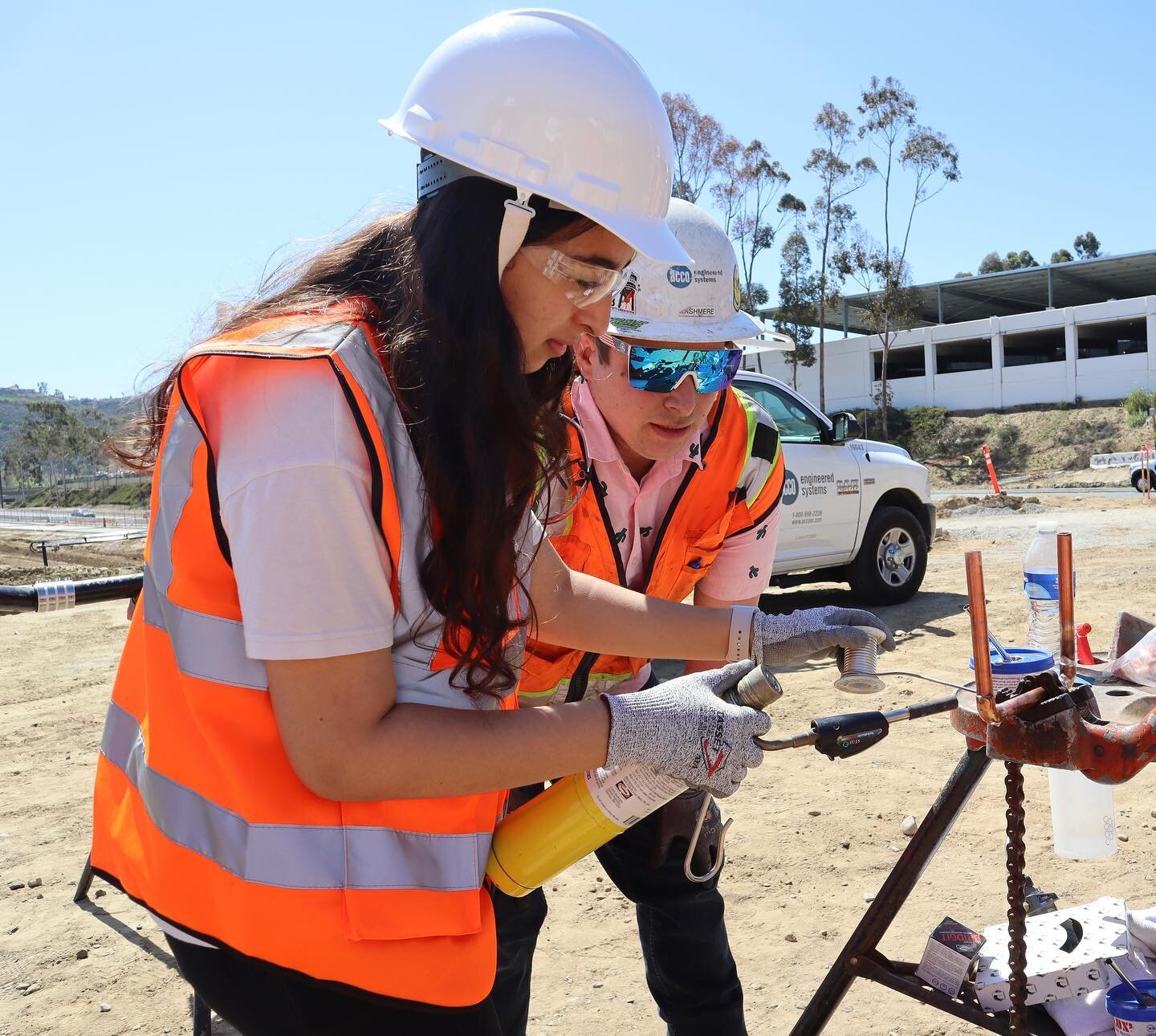 Our students are able to have hands-on experience and learn about the trades and crafts of the construction industry with the help of our mentors! 

Becoming an ACE Mentor allows you to share your first-hand experience with San Diego high school stud