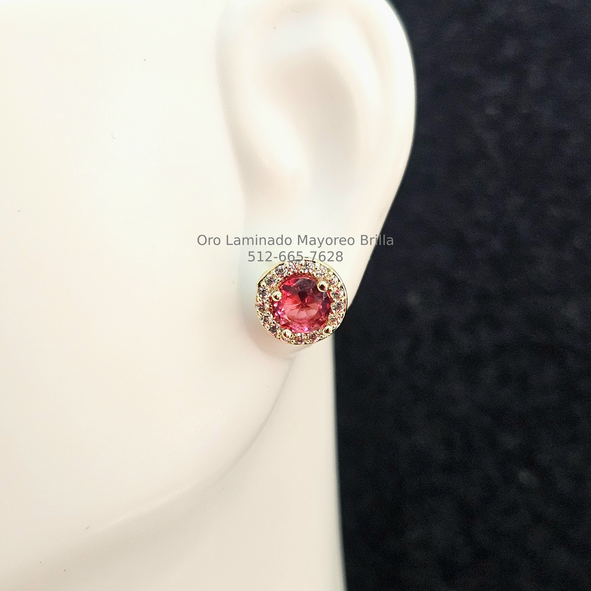 paquete de 2/ 2 pack- Aretes Tipo Clavo con Piedra Rosa en Oro Laminado | Pink Stone Stud Earrings in Laminated Gold