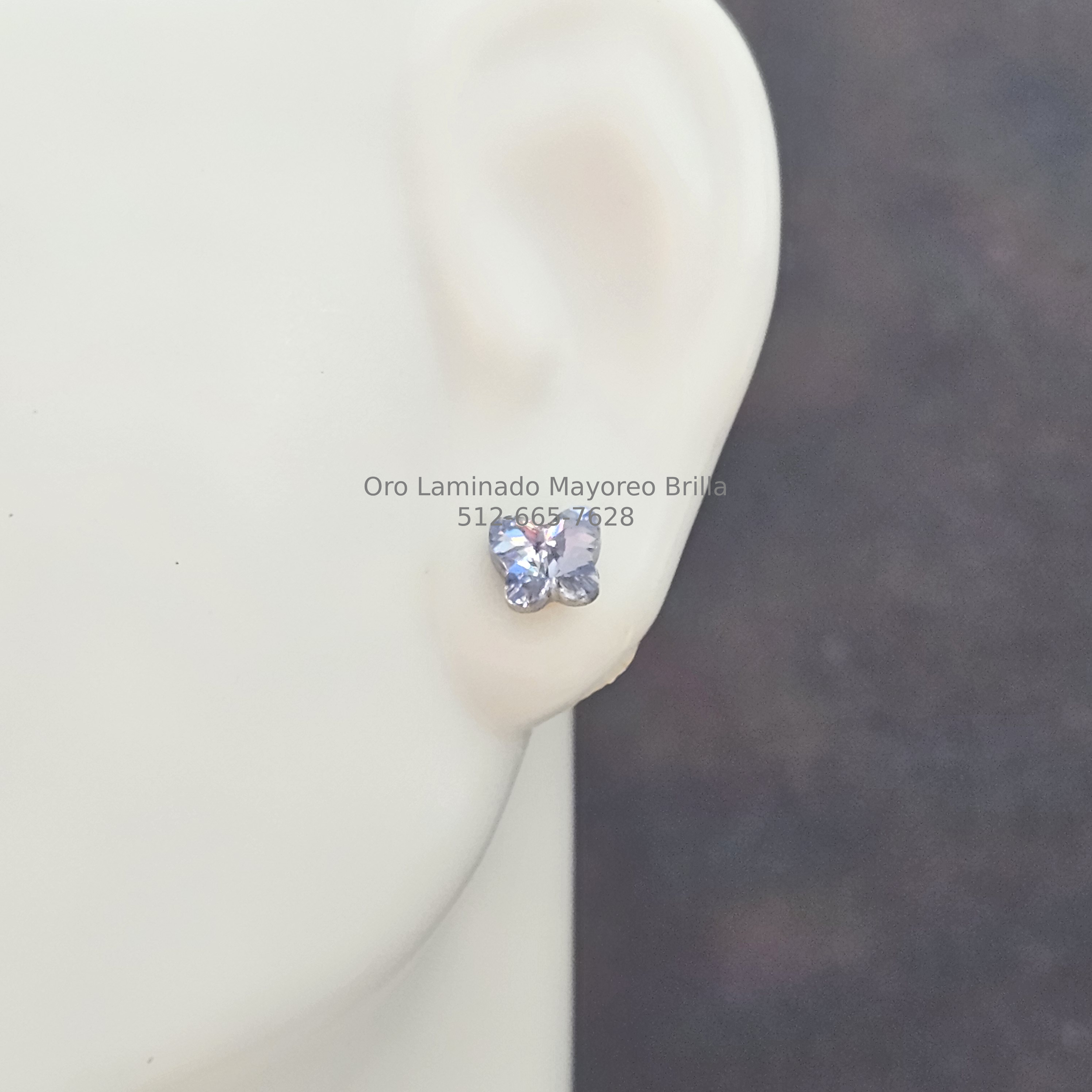 paquete de 2/ 2 pack- Aretes Mariposa Lila en Oro Laminado | Lilac Butterfly Earrings in Laminated Gold
