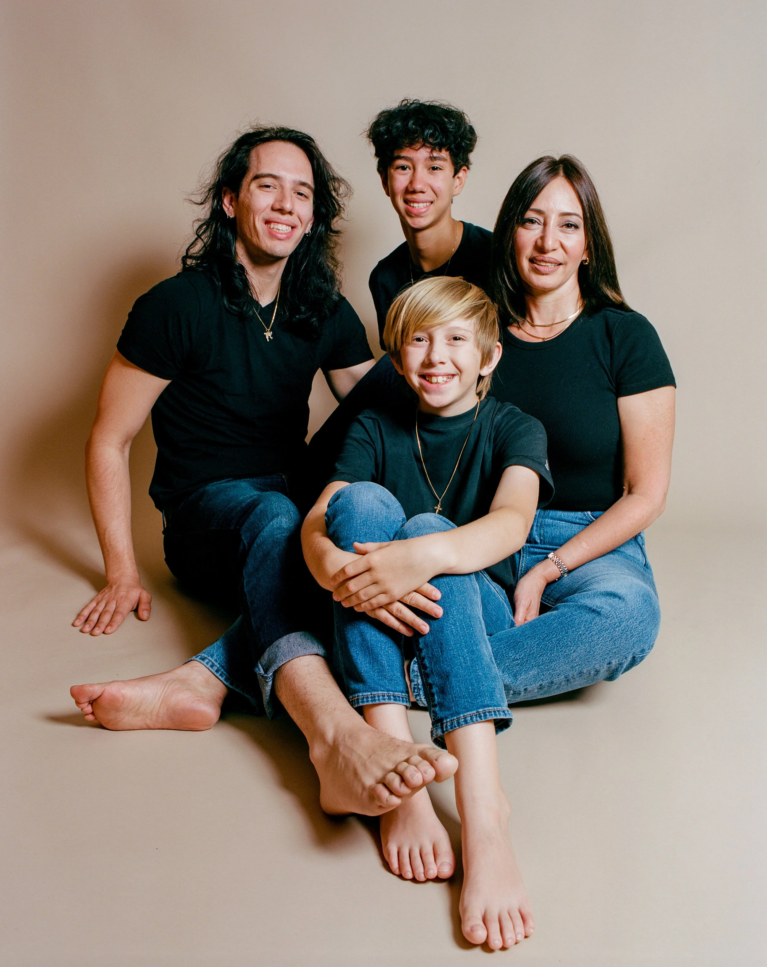 ChrisRodzFam-24 copy.jpg