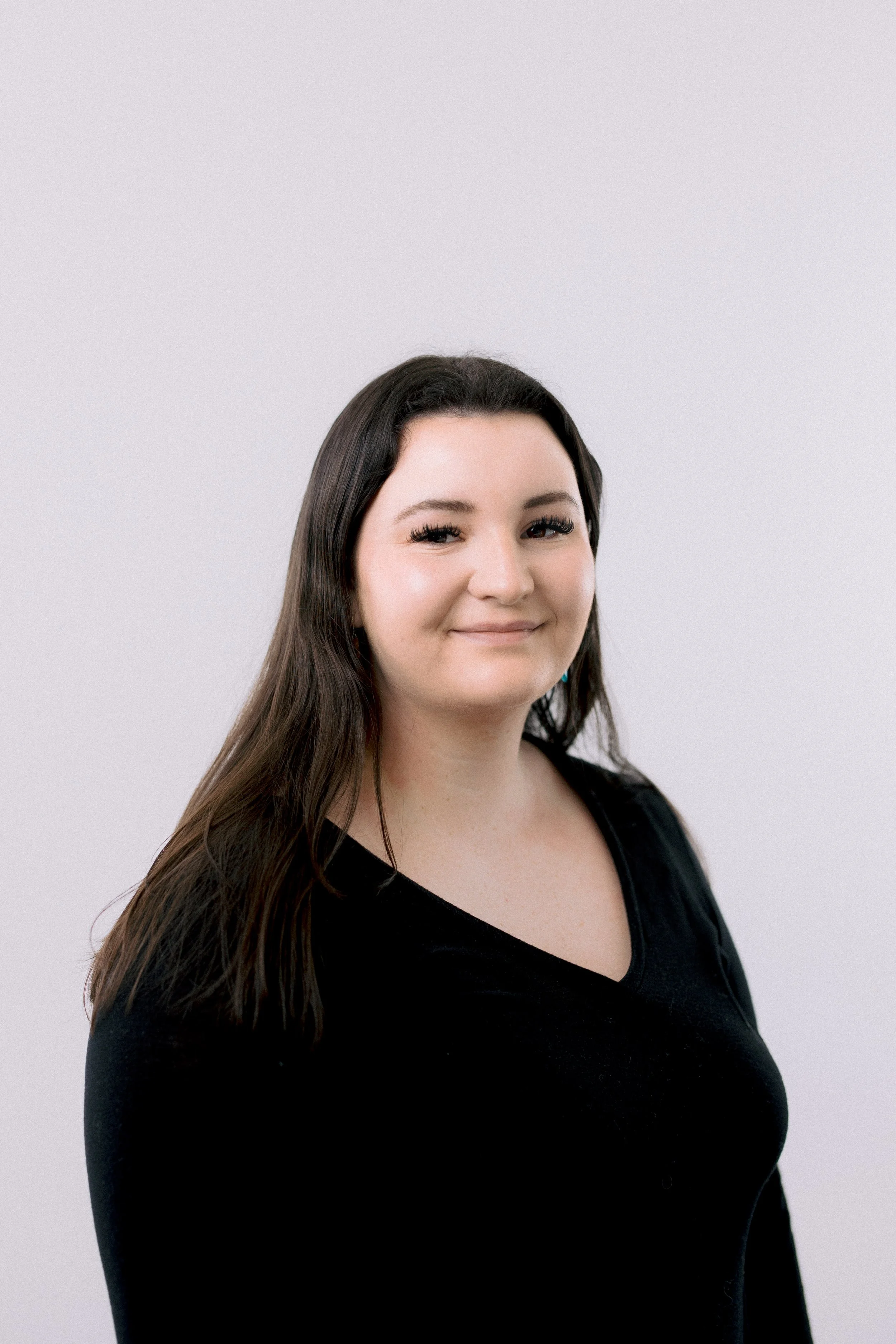 Staff Bio — DOLLHOUSE LASH & BROW