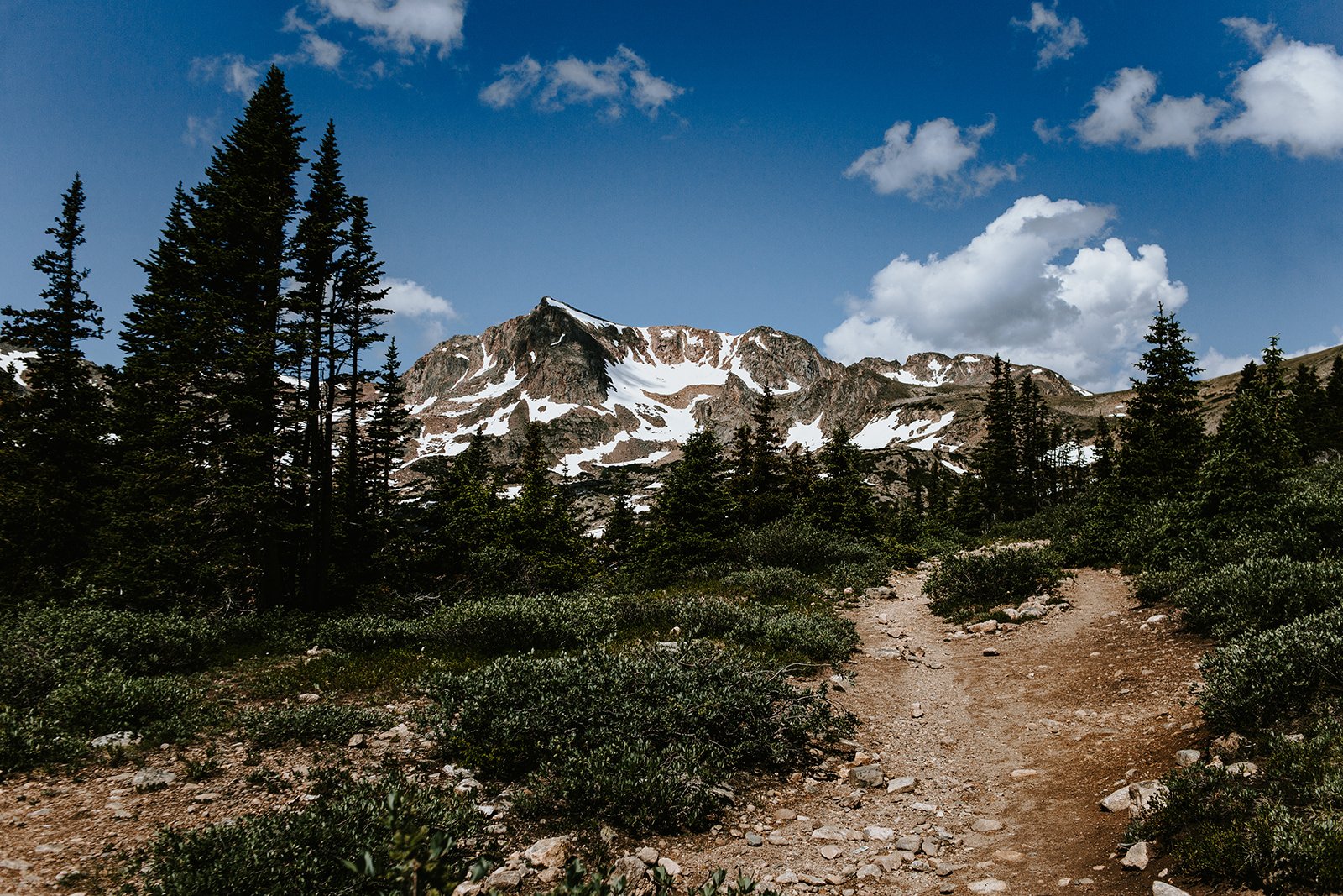 Community Mountain Hikes: Arapaho Pass