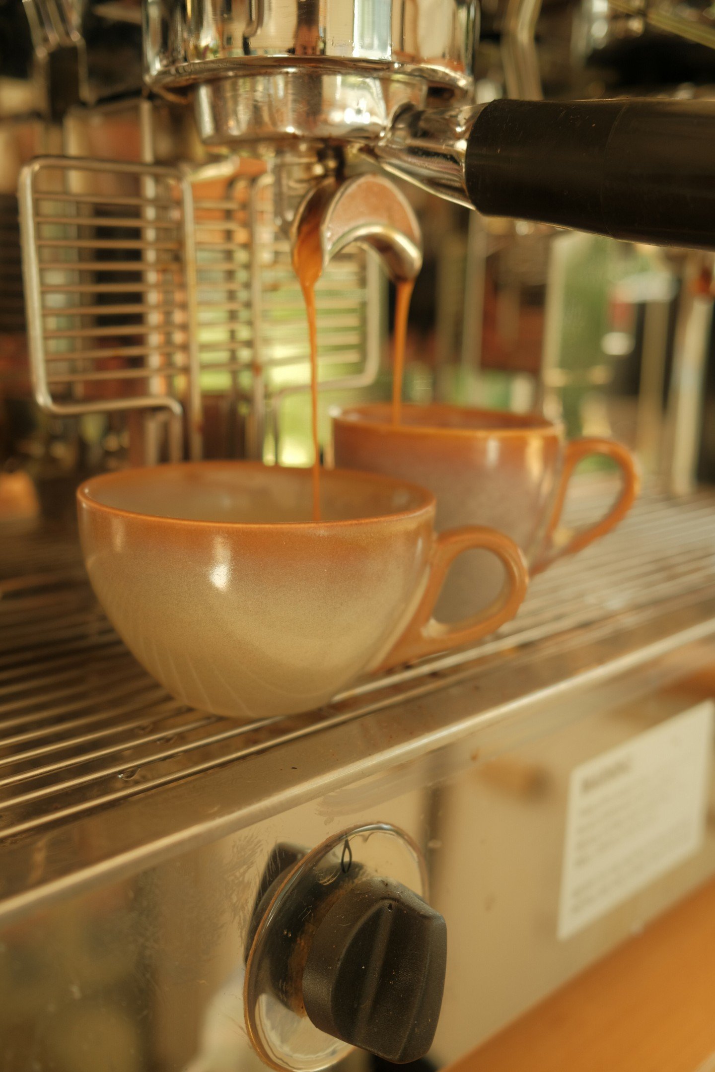 Reminder: Huey is CLOSED today! 
The crew are off at Jamberoo Action Park for a team day. Back to regular hours tomorrow!
See you then ☕️