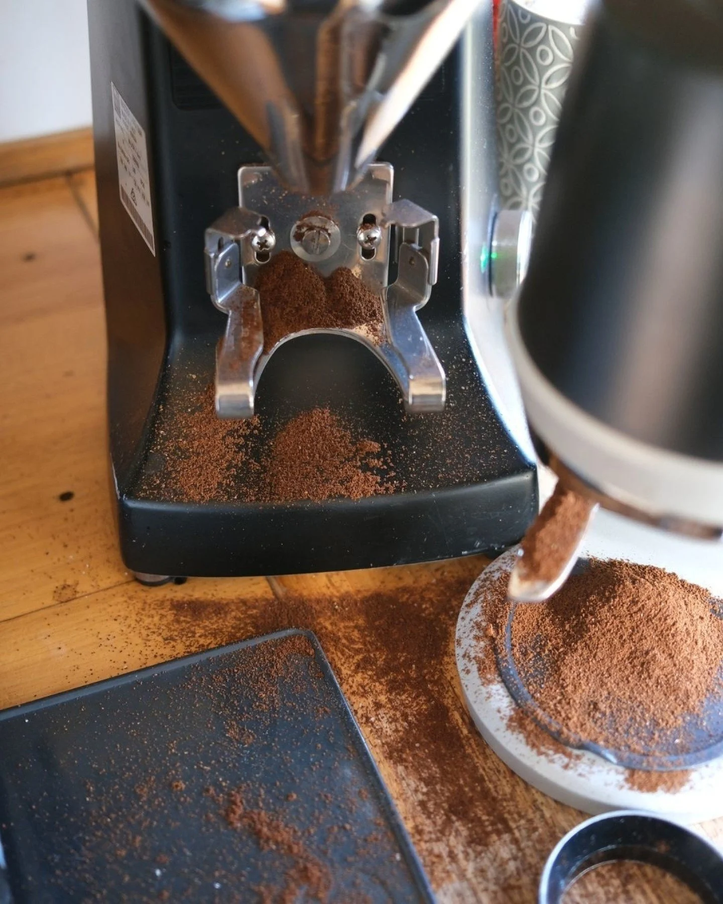 Coffee grind somehow ends up everywhere!! A little messy, but all part of the coffee magic ☕️