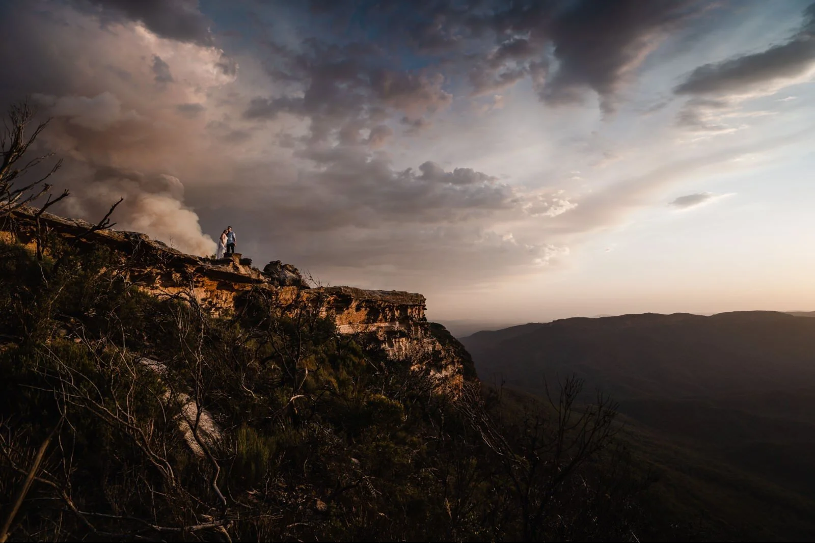 Blue Mountains Cliff Side Sunset Wedding Photography