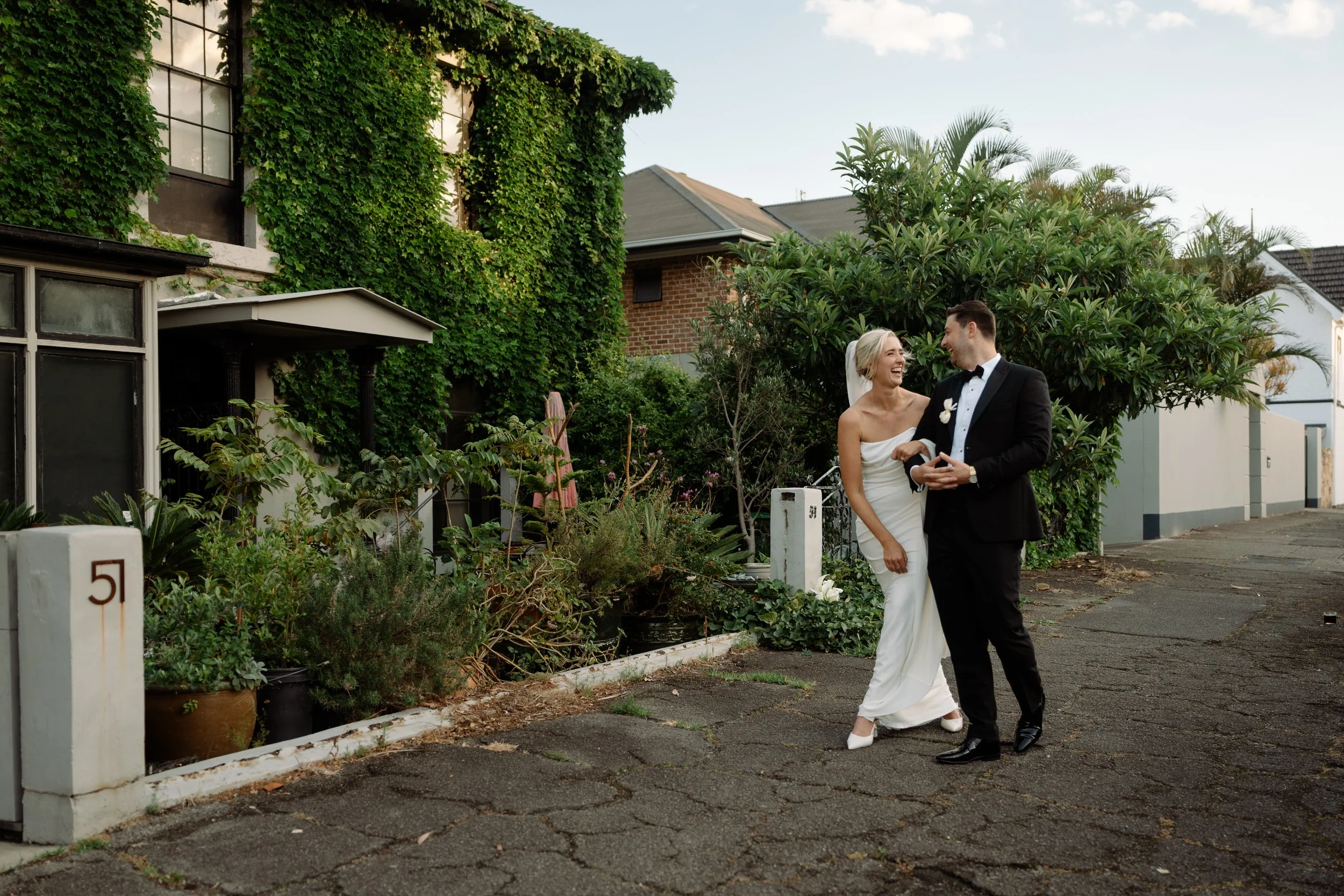 Hunter Valley wedding photography FAQ — Laura and Nathan at Newcastle Club