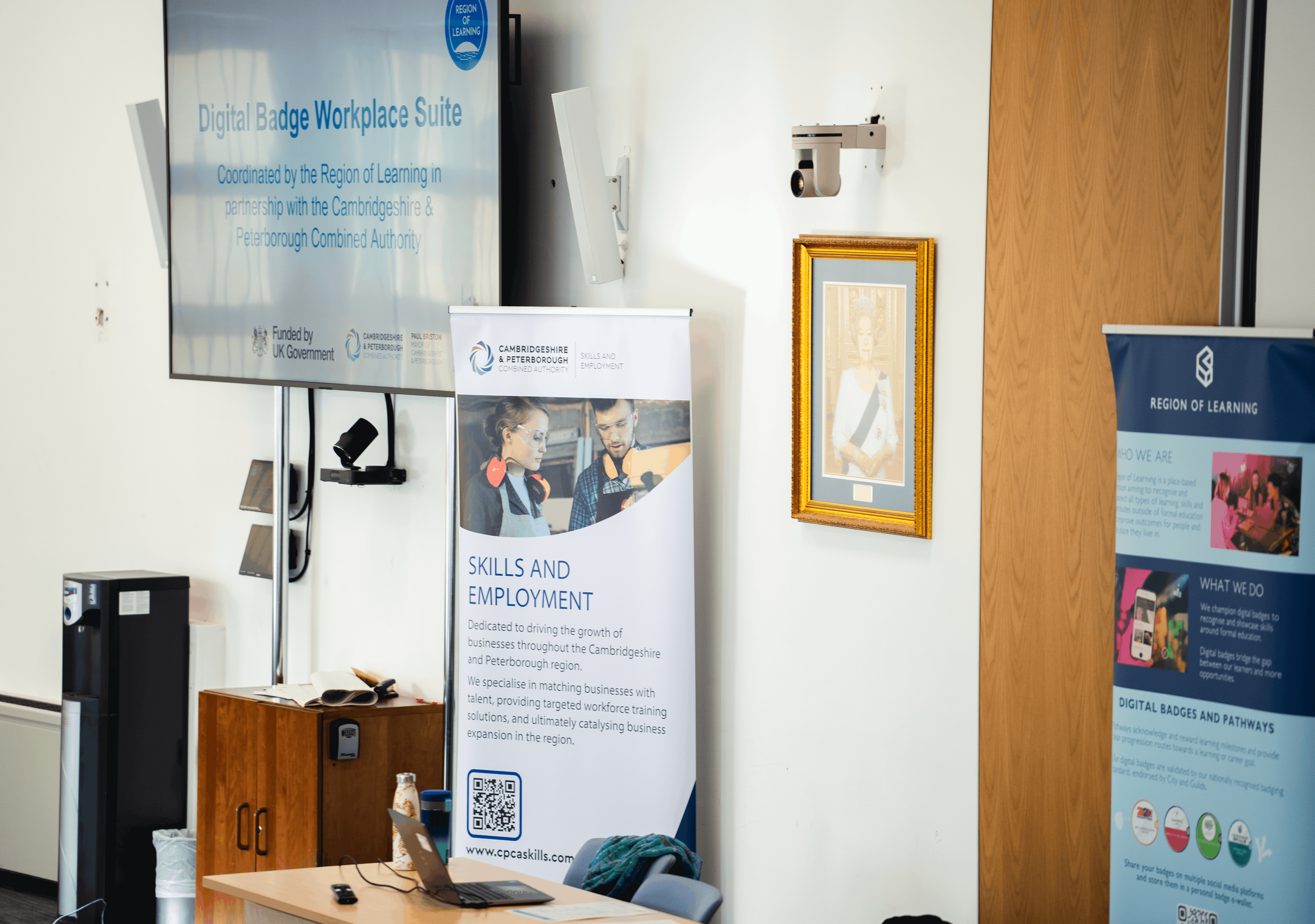 reduced MAYOR - DIGITAL BADGES TALK - PHOTO5.png